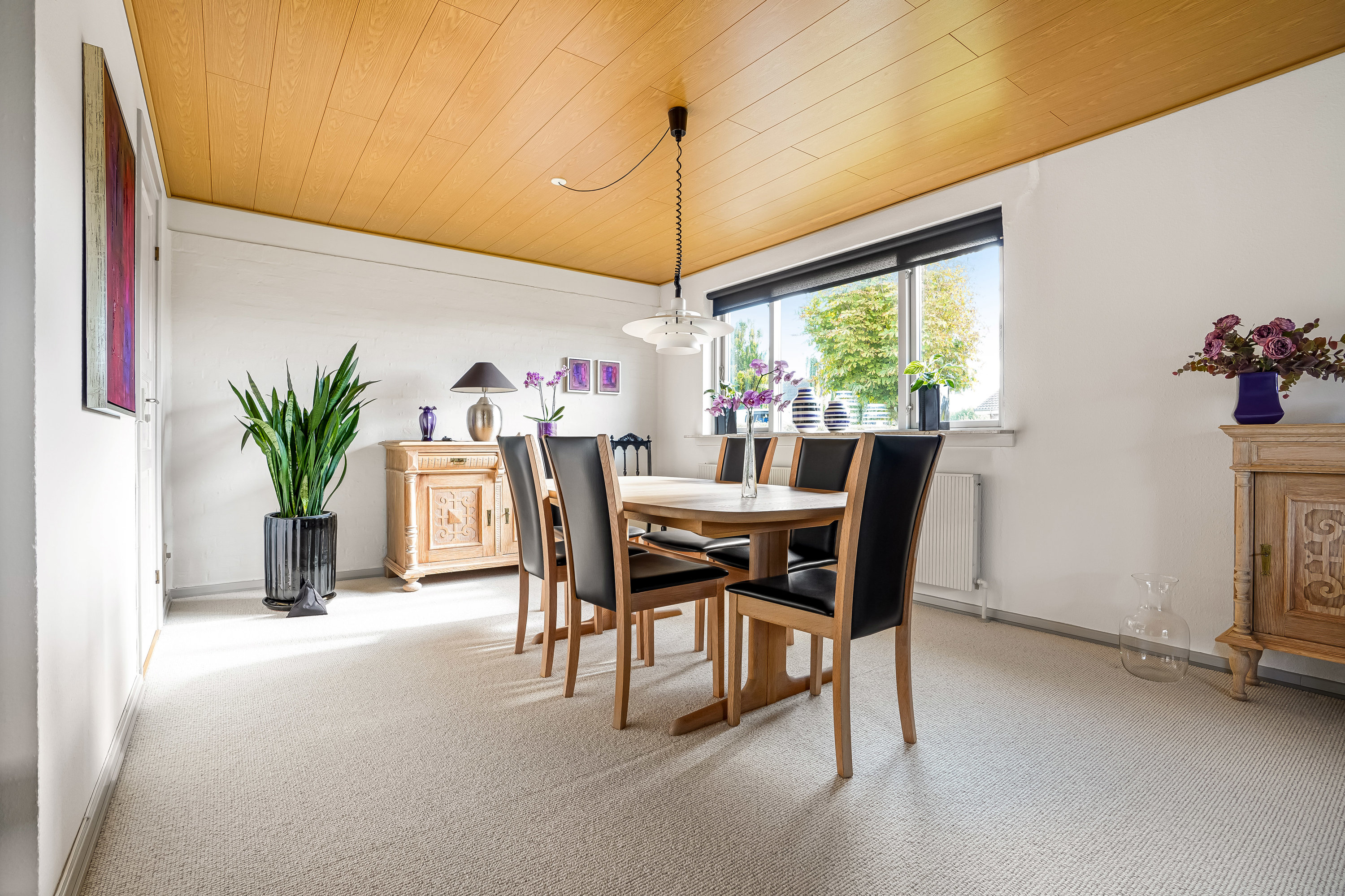 Fremhævet stue billede i fuldskærmstilstand. Billede af Mølleløkken 6, Gamborg, 5500 Middelfart