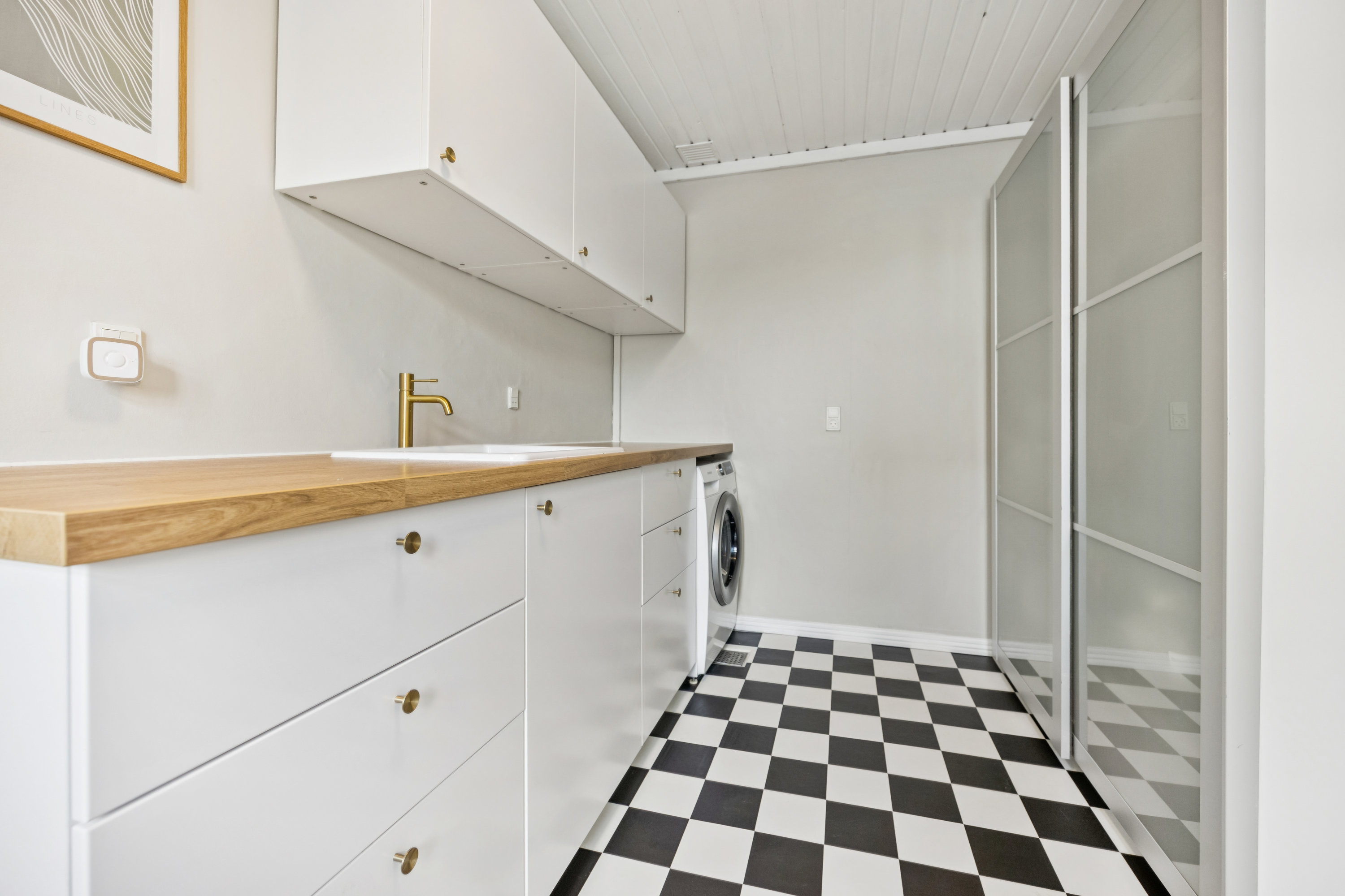 Fremhævet badeværelse billede i fuldskærmstilstand. Billede af Østerled 2, 9370 Hals