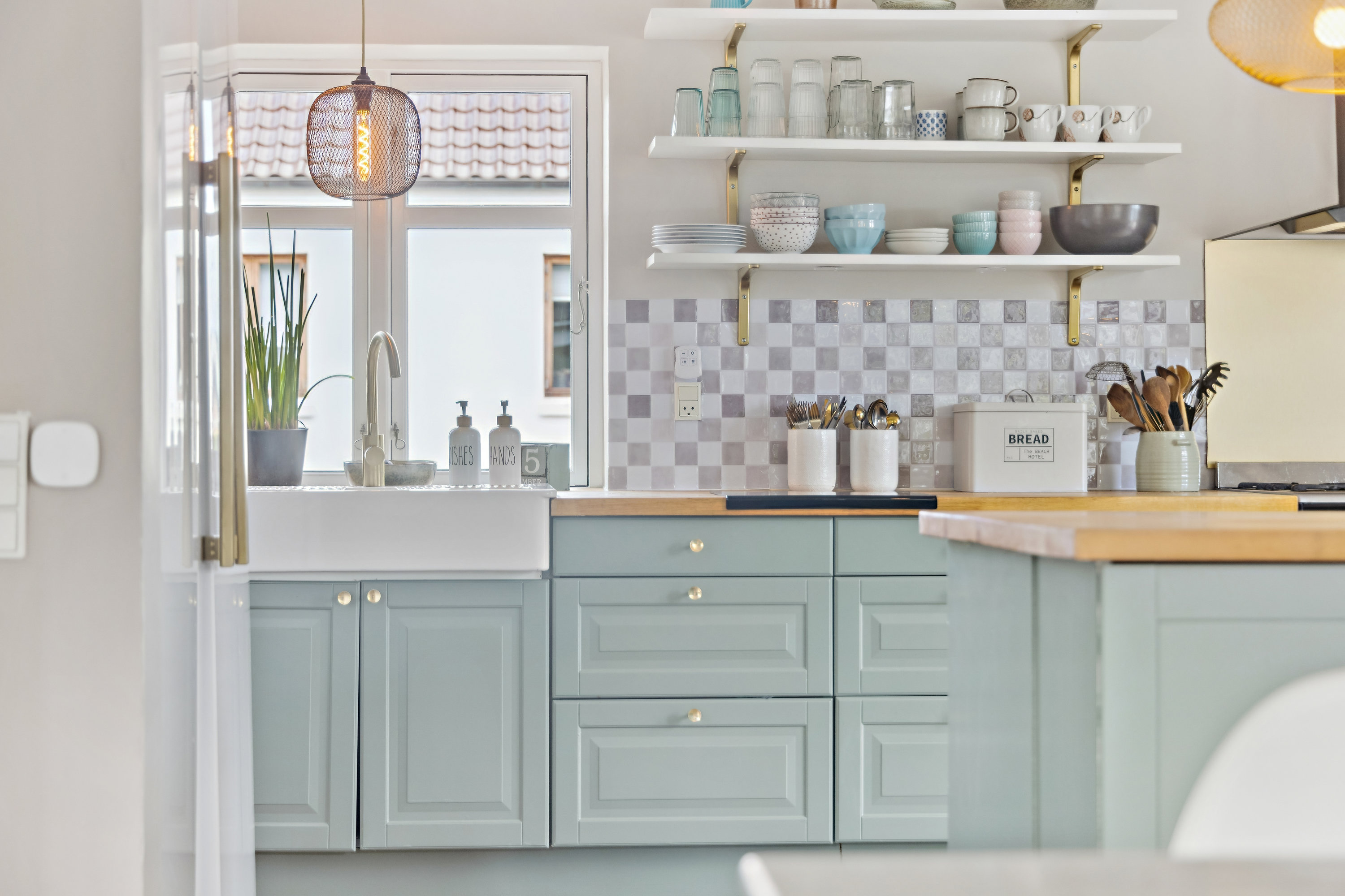 Fremhævet køkken billede i fuldskærmstilstand. Billede af Østerled 2, 9370 Hals