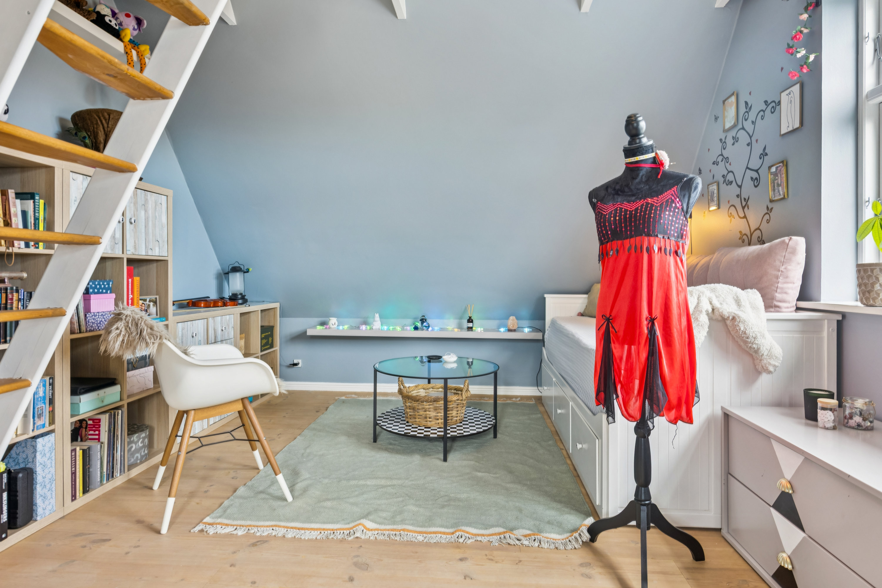 Fremhævet stue billede i fuldskærmstilstand. Billede af Østerled 2, 9370 Hals