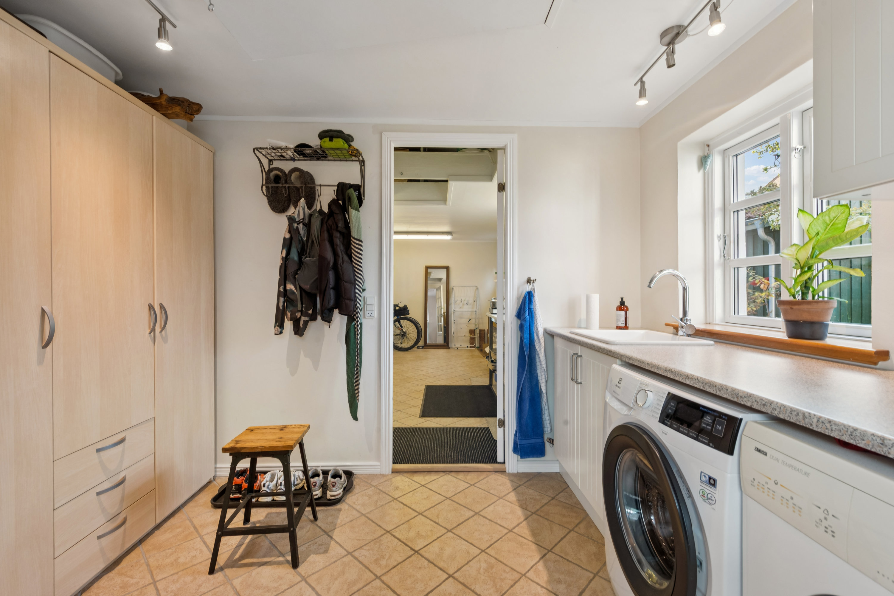 Fremhævet bryggers billede i fuldskærmstilstand. Billede af Poppelsvinget 4, 2670 Greve