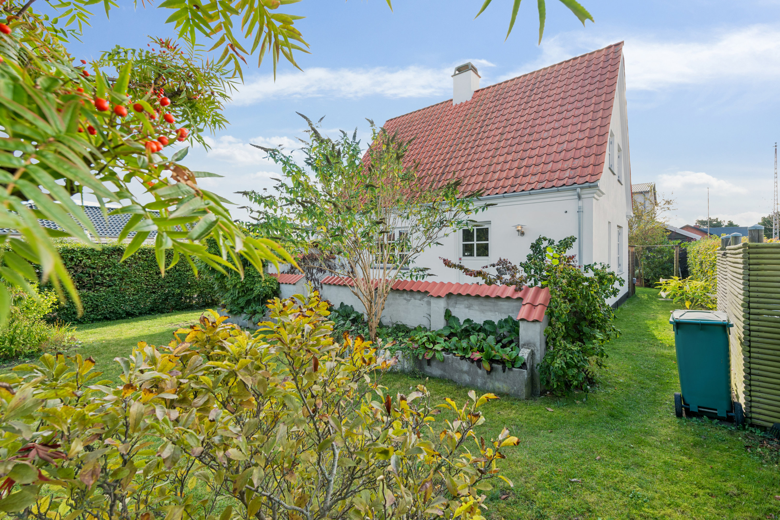 Fremhævet ejendom 1 billede i fuldskærmstilstand. Billede af Poppelsvinget 4, 2670 Greve