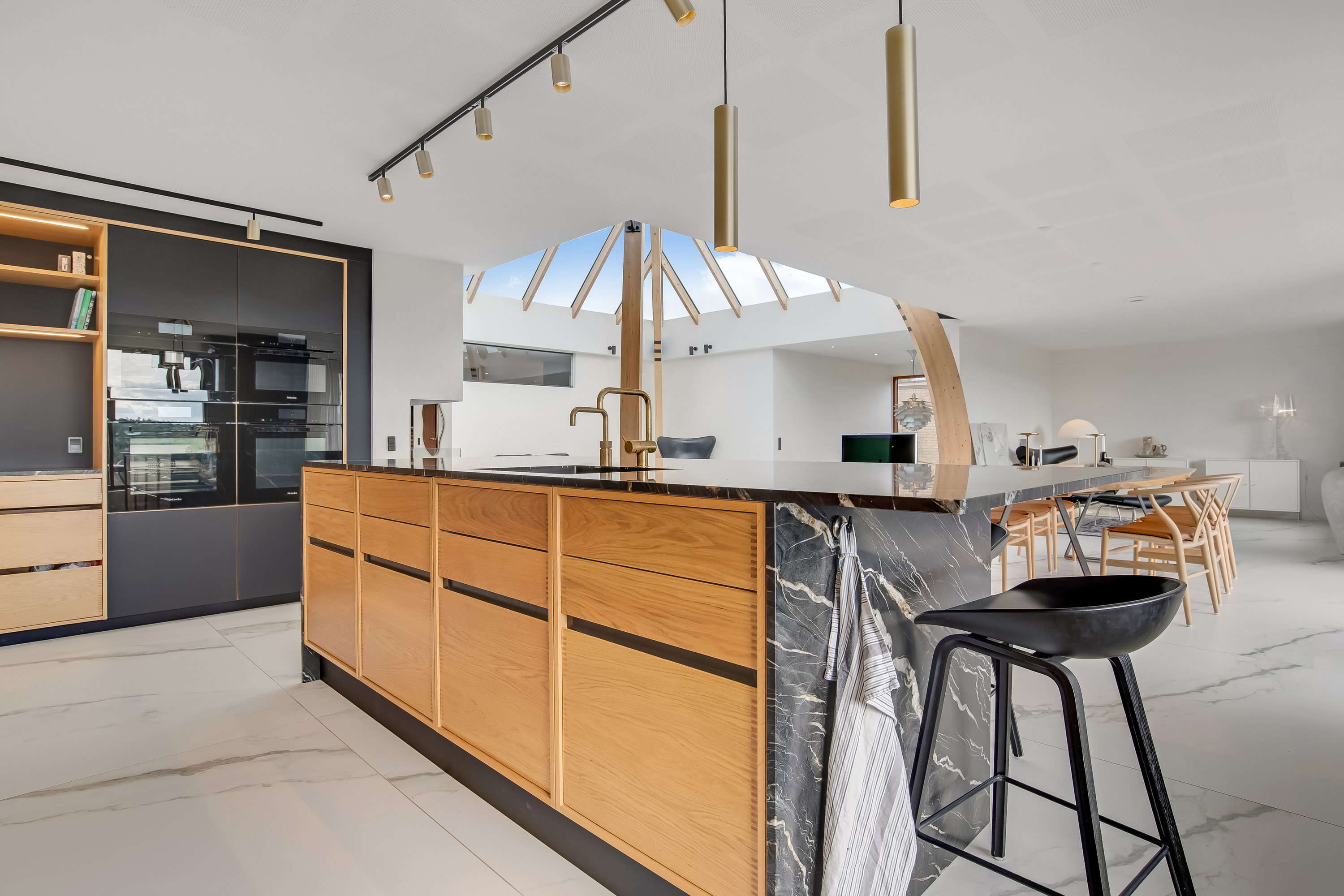 Fremhævet køkken billede i fuldskærmstilstand. Billede af Høstvænget 14, 7500 Holstebro