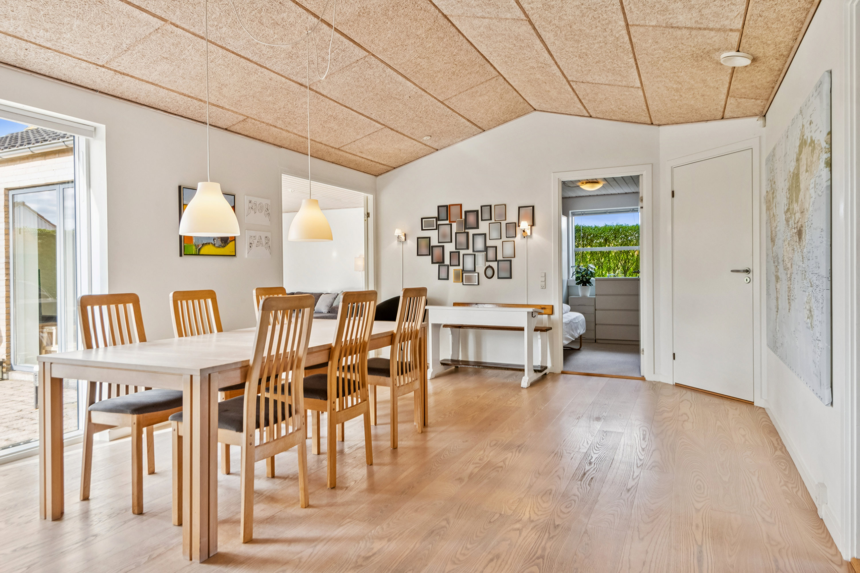 Fremhævet stue billede i fuldskærmstilstand. Billede af Teglageren 53, 9240 Nibe