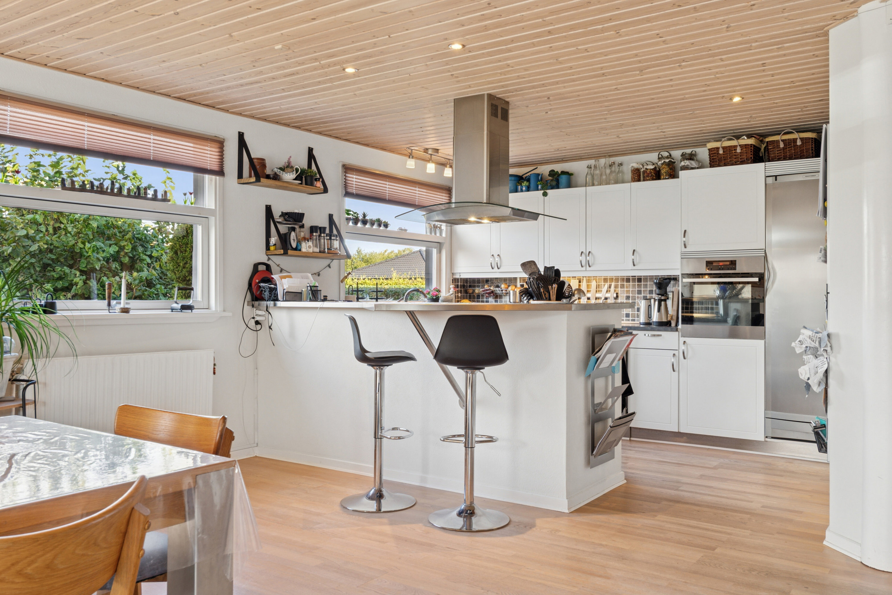 Fremhævet køkken billede i fuldskærmstilstand. Billede af Vedbendvej 15, 5550 Langeskov