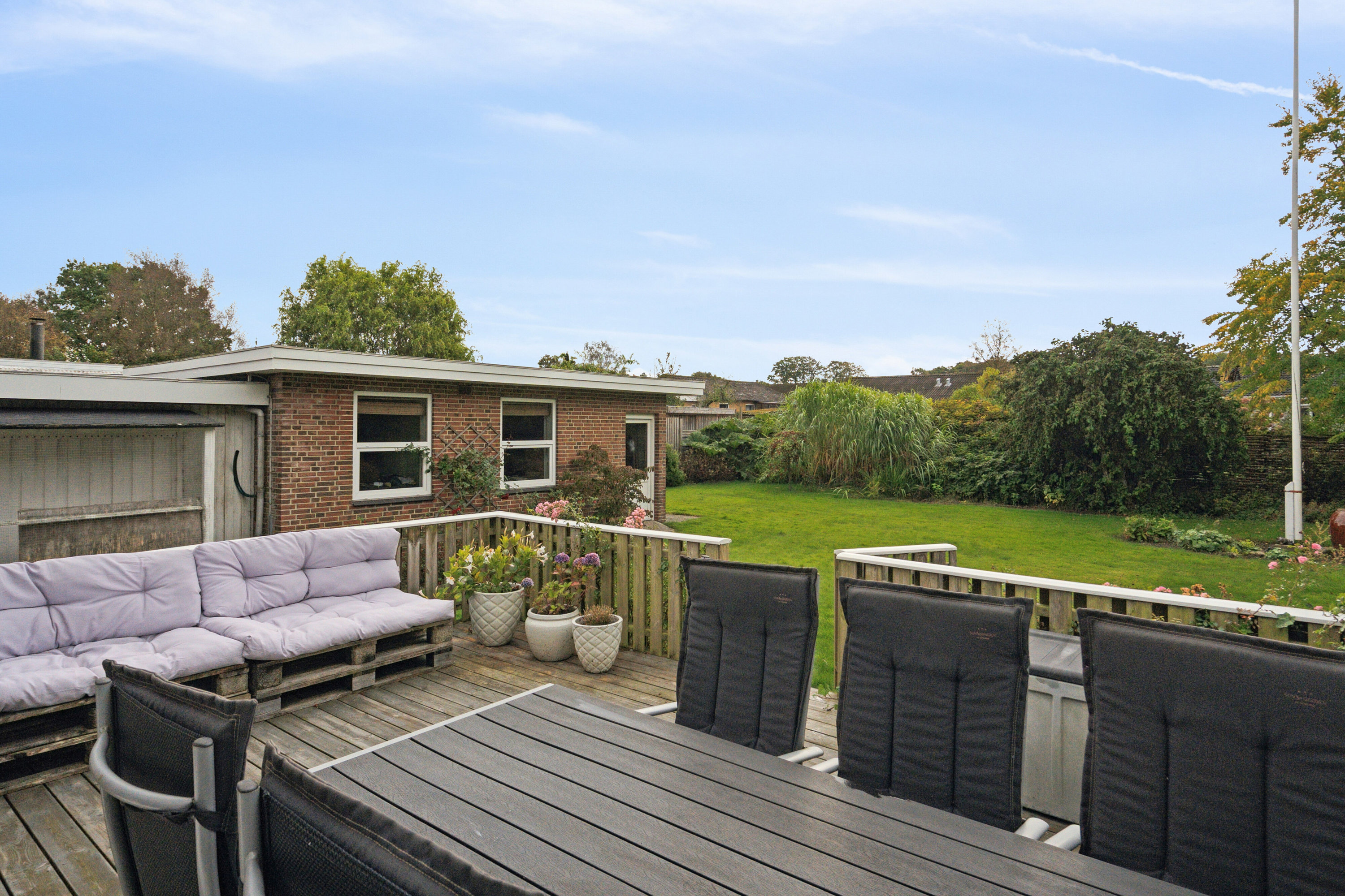 Fremhævet terrasse billede i fuldskærmstilstand. Billede af Dyrskuevej 13, 6630 Rødding