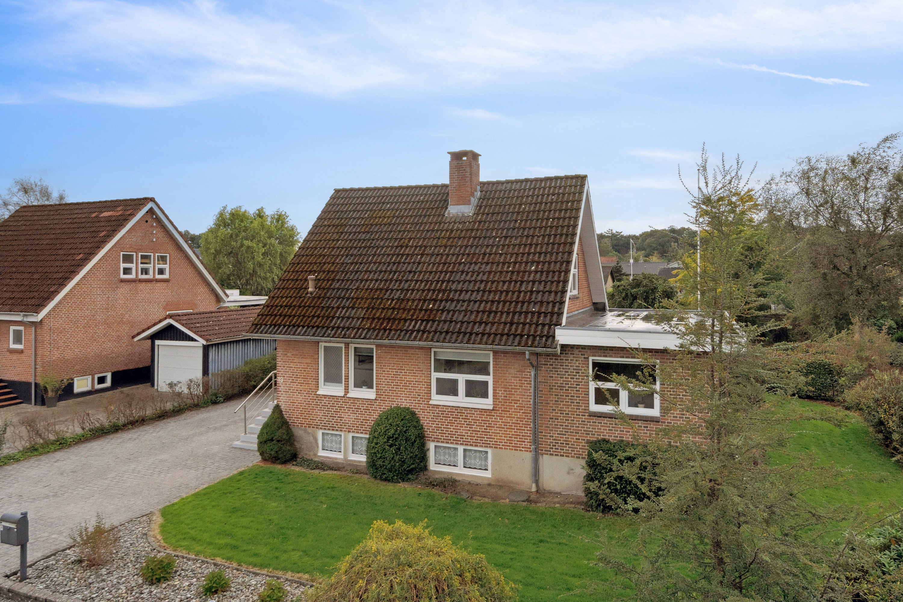 Fremhævet set fra haven billede i fuldskærmstilstand. Billede af Dyrskuevej 13, 6630 Rødding