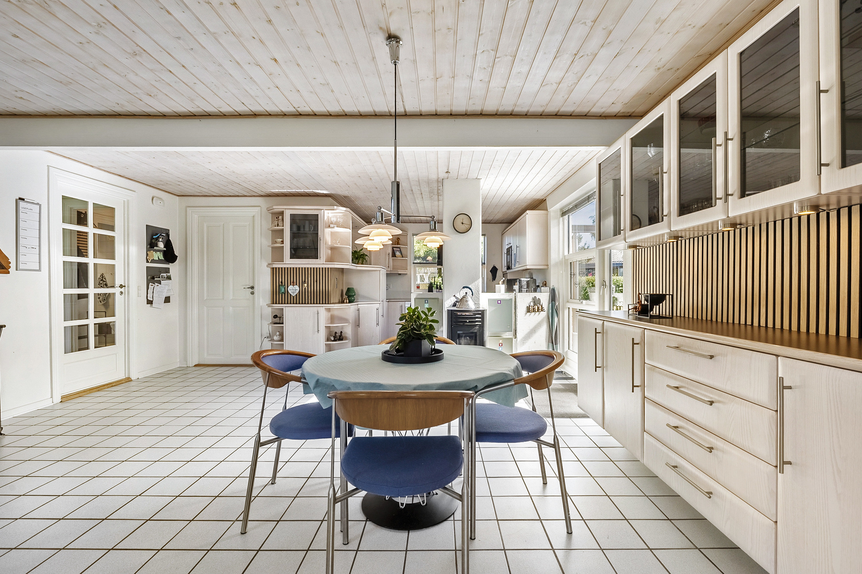 Fremhævet spisekøkken billede i fuldskærmstilstand. Billede af Lunden 35, Hjordkær, 6230 Rødekro