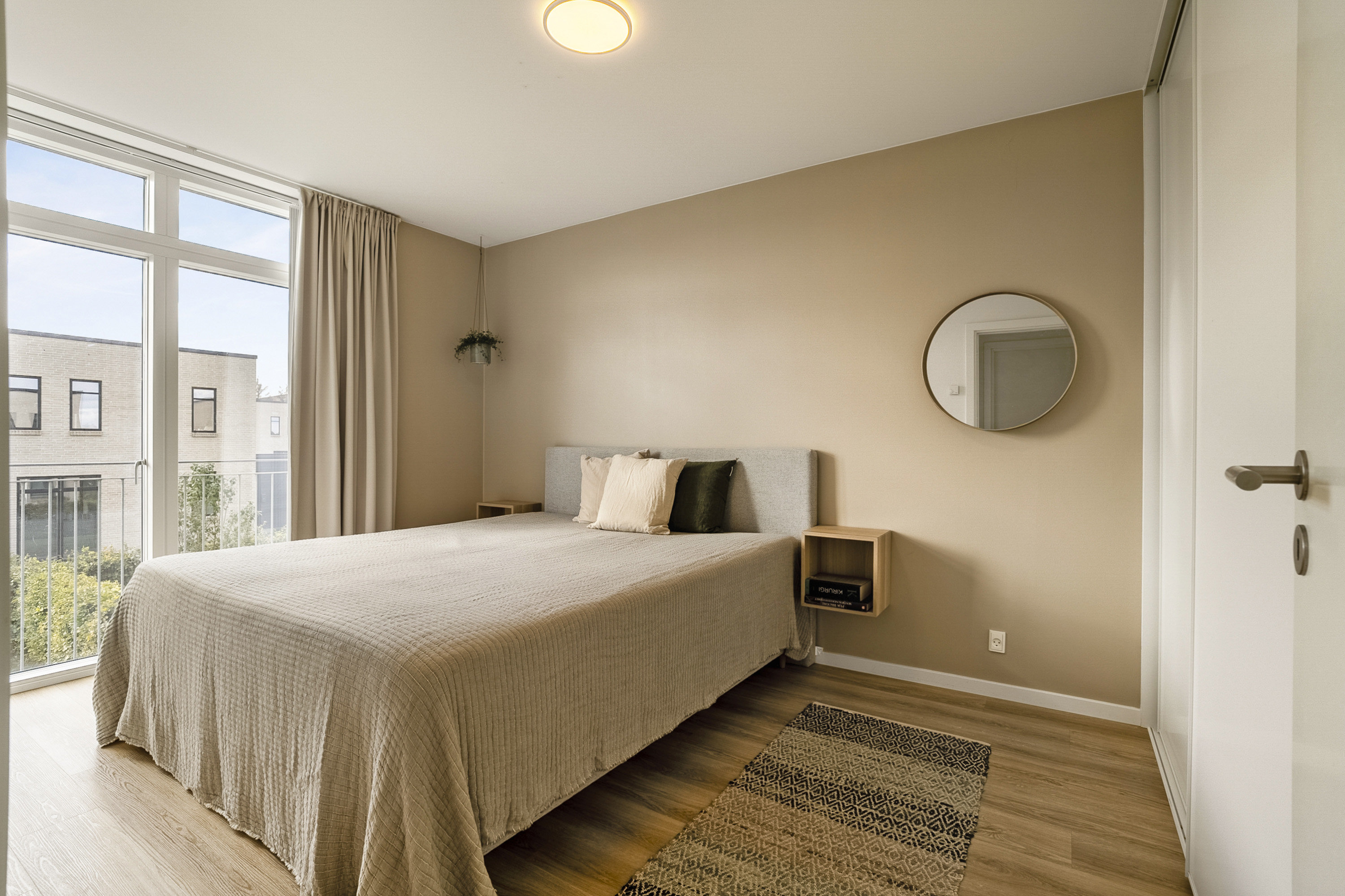 Fremhævet soveværelse billede i fuldskærmstilstand. Billede af Munksbakke 35, 8700 Horsens