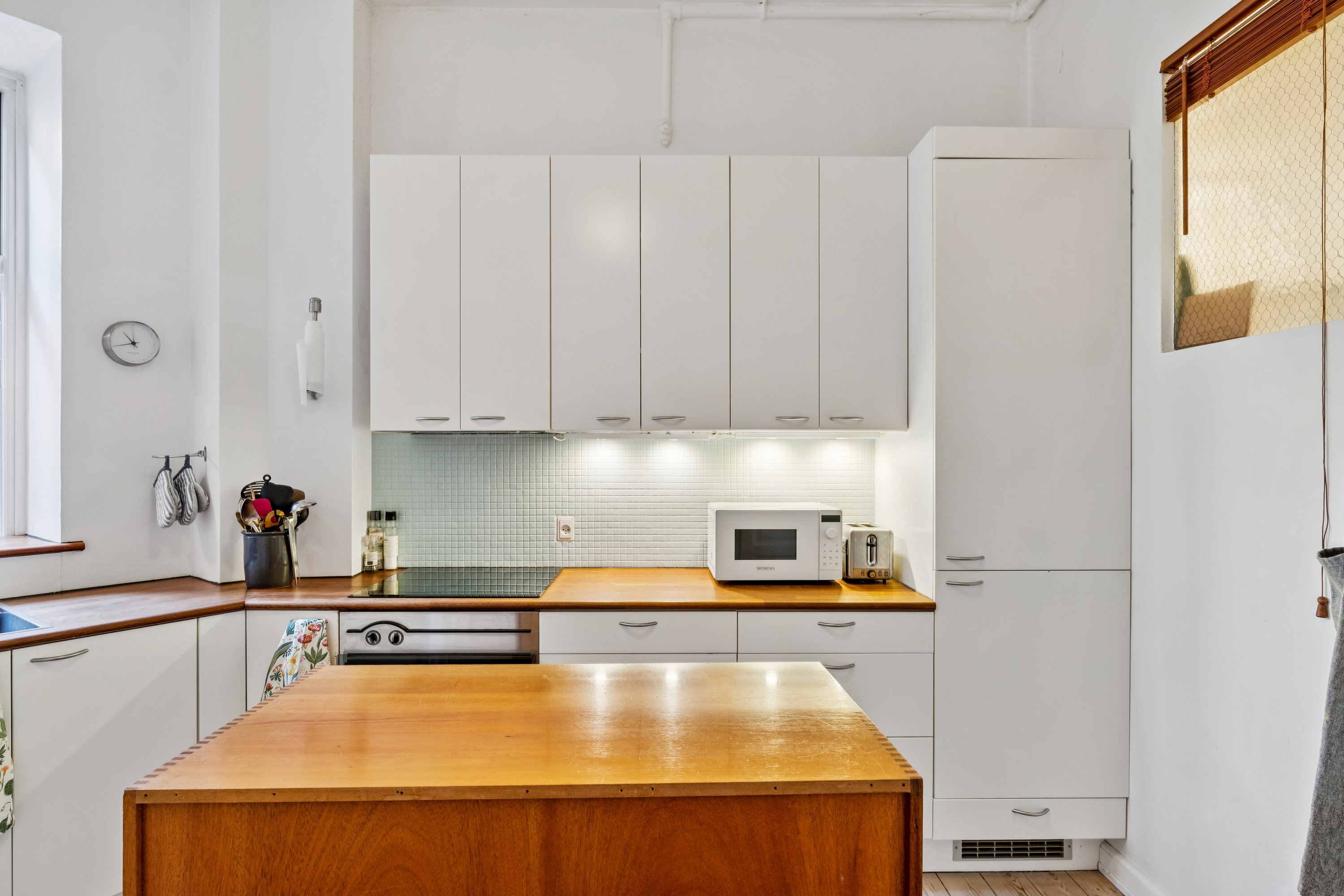 Fremhævet køkken billede i fuldskærmstilstand. Billede af Strandboulevarden 95, 1. th., 2100 København Ø