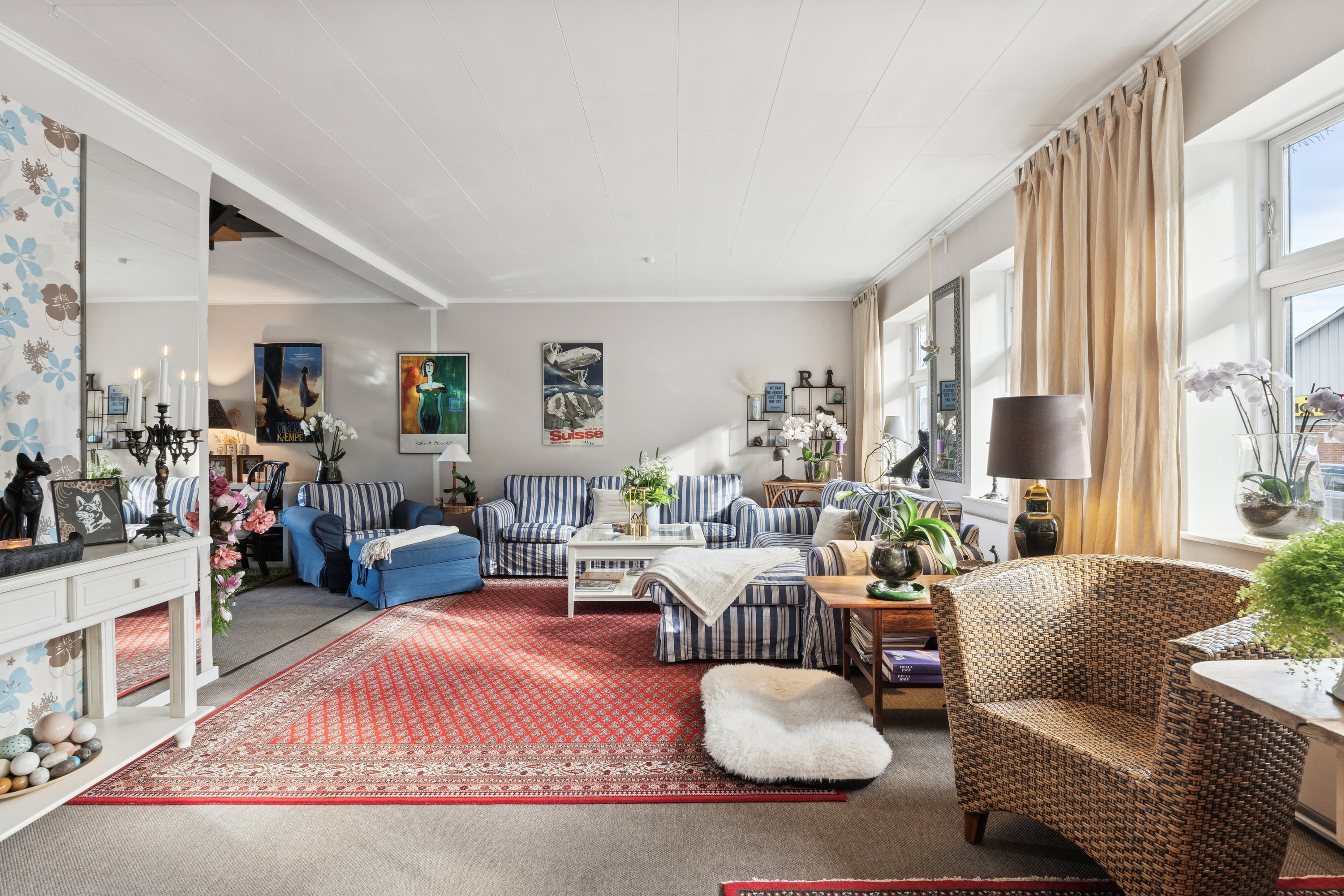 Fremhævet stue billede i fuldskærmstilstand. Billede af Kirkebakken 4, Kundby, 4520 Svinninge