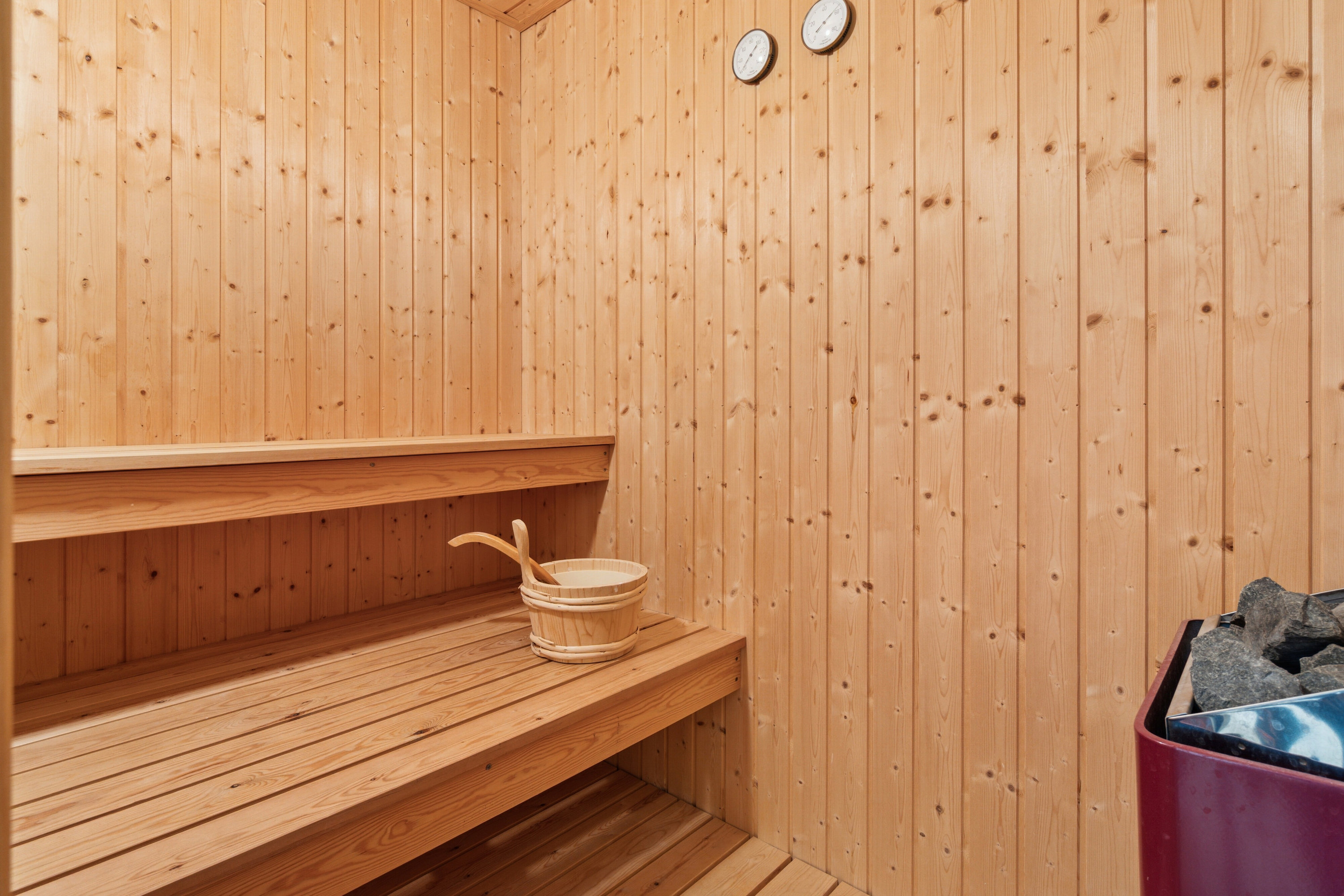 Fremhævet indendørs billede i fuldskærmstilstand. Billede af Holsteroddevej 8, Sømarken, 3720 Aakirkeby