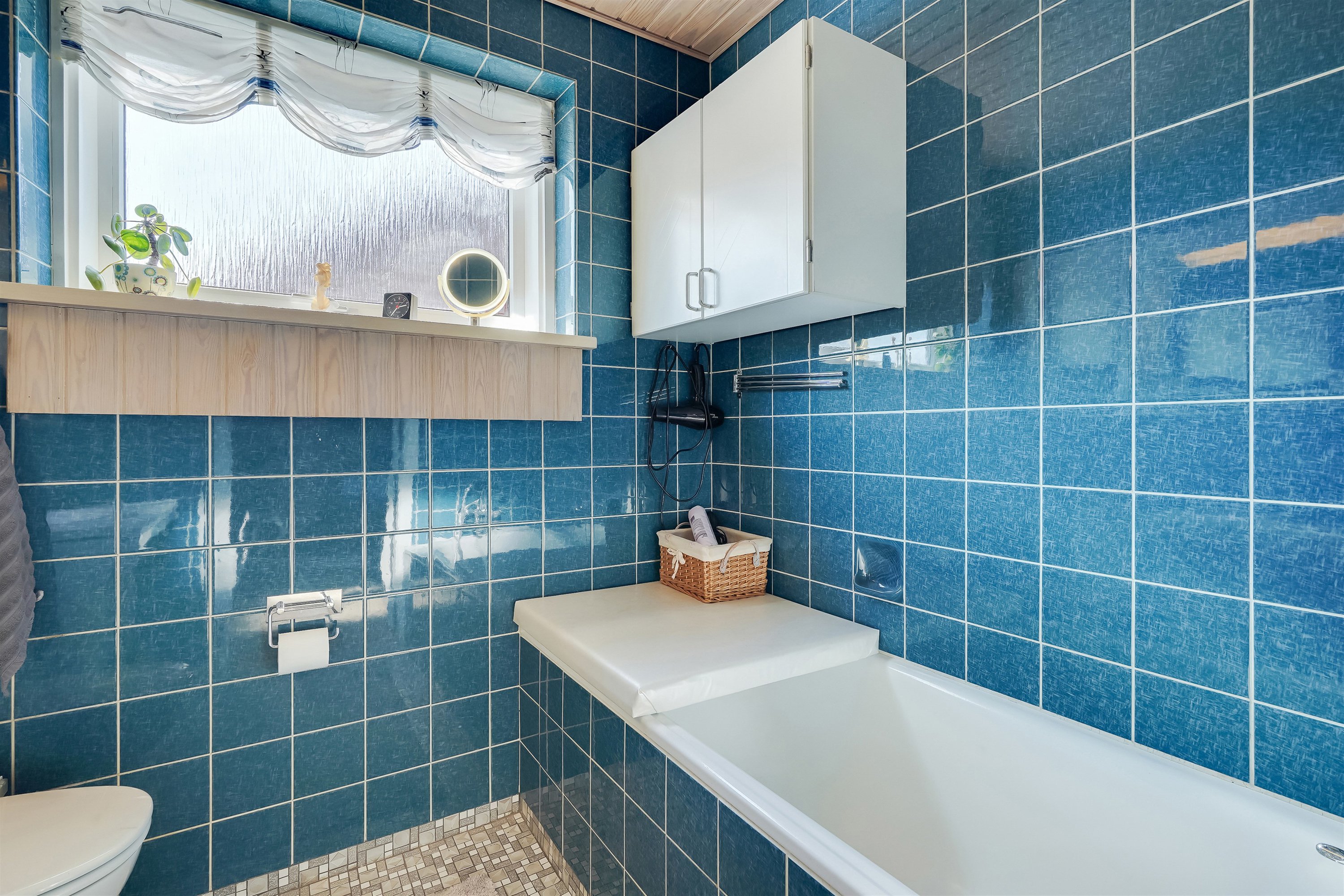 Fremhævet badeværelse billede i fuldskærmstilstand. Billede af Hans Tausensvej 5, 6800 Varde