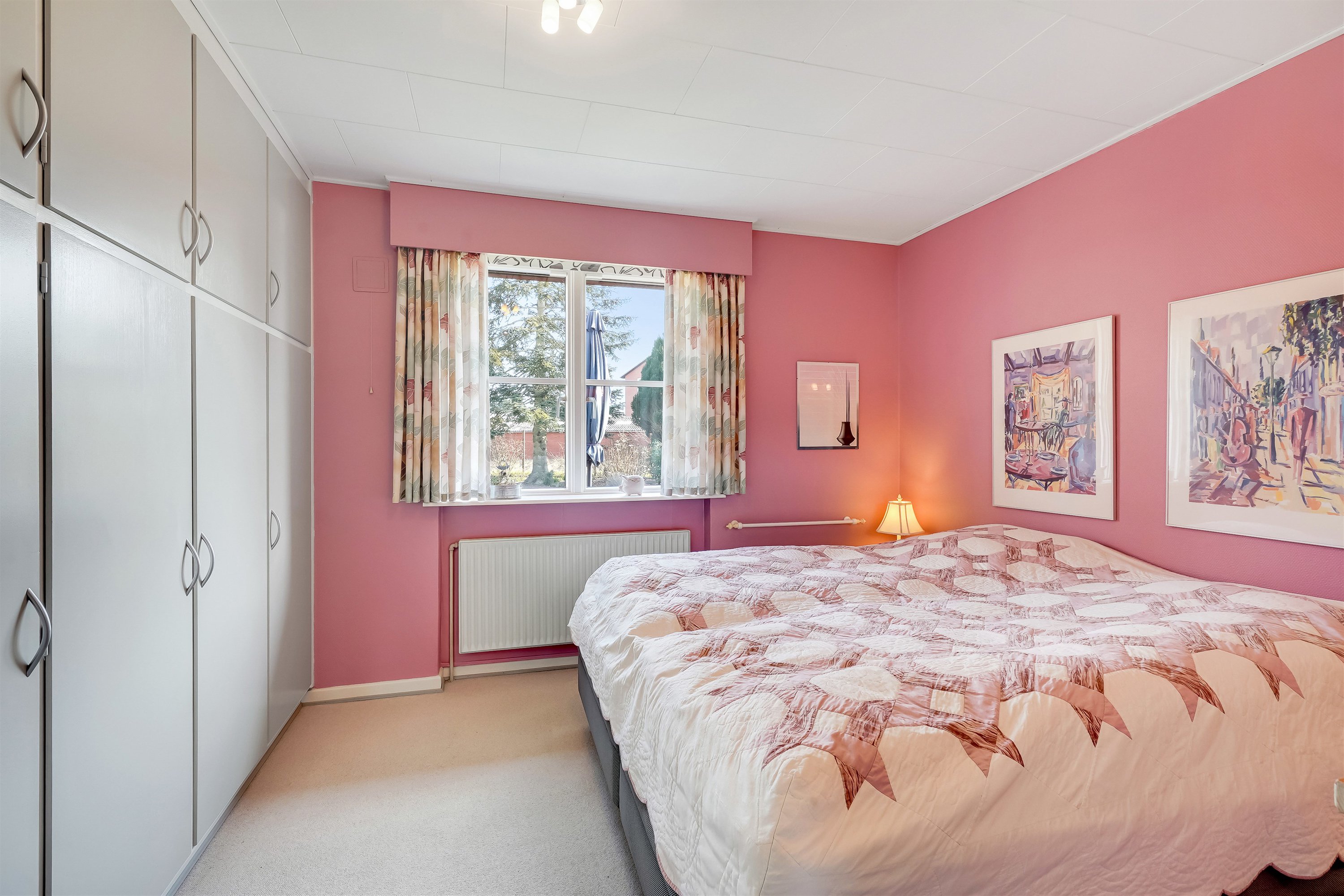 Fremhævet soveværelse billede i fuldskærmstilstand. Billede af Hans Tausensvej 5, 6800 Varde