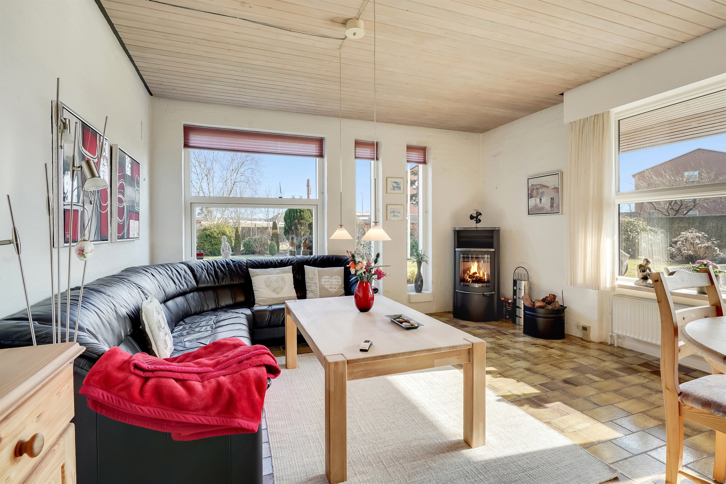 Fremhævet stue m/gulvvarme billede i fuldskærmstilstand. Billede af Hans Tausensvej 5, 6800 Varde