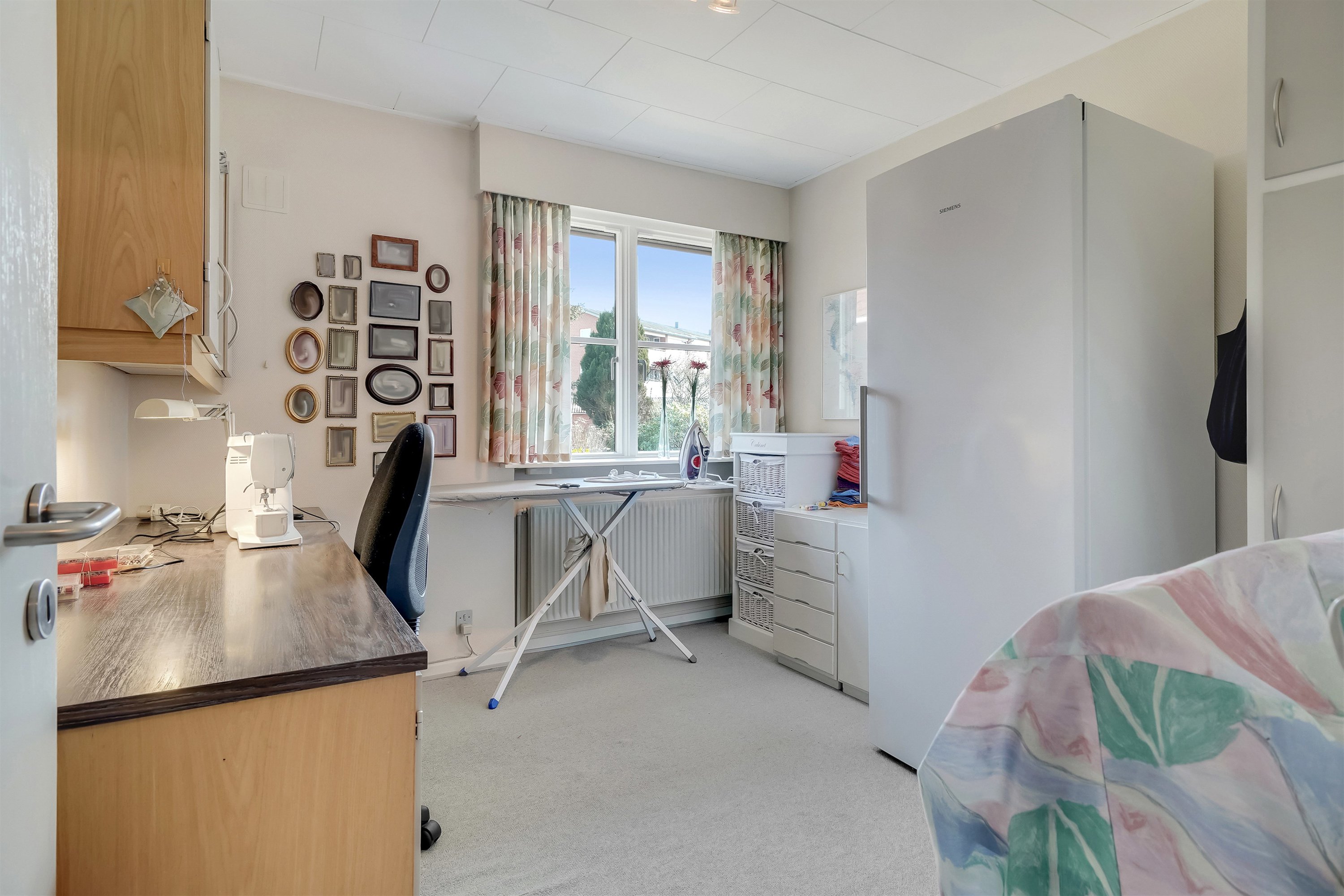 Fremhævet værelse billede i fuldskærmstilstand. Billede af Hans Tausensvej 5, 6800 Varde