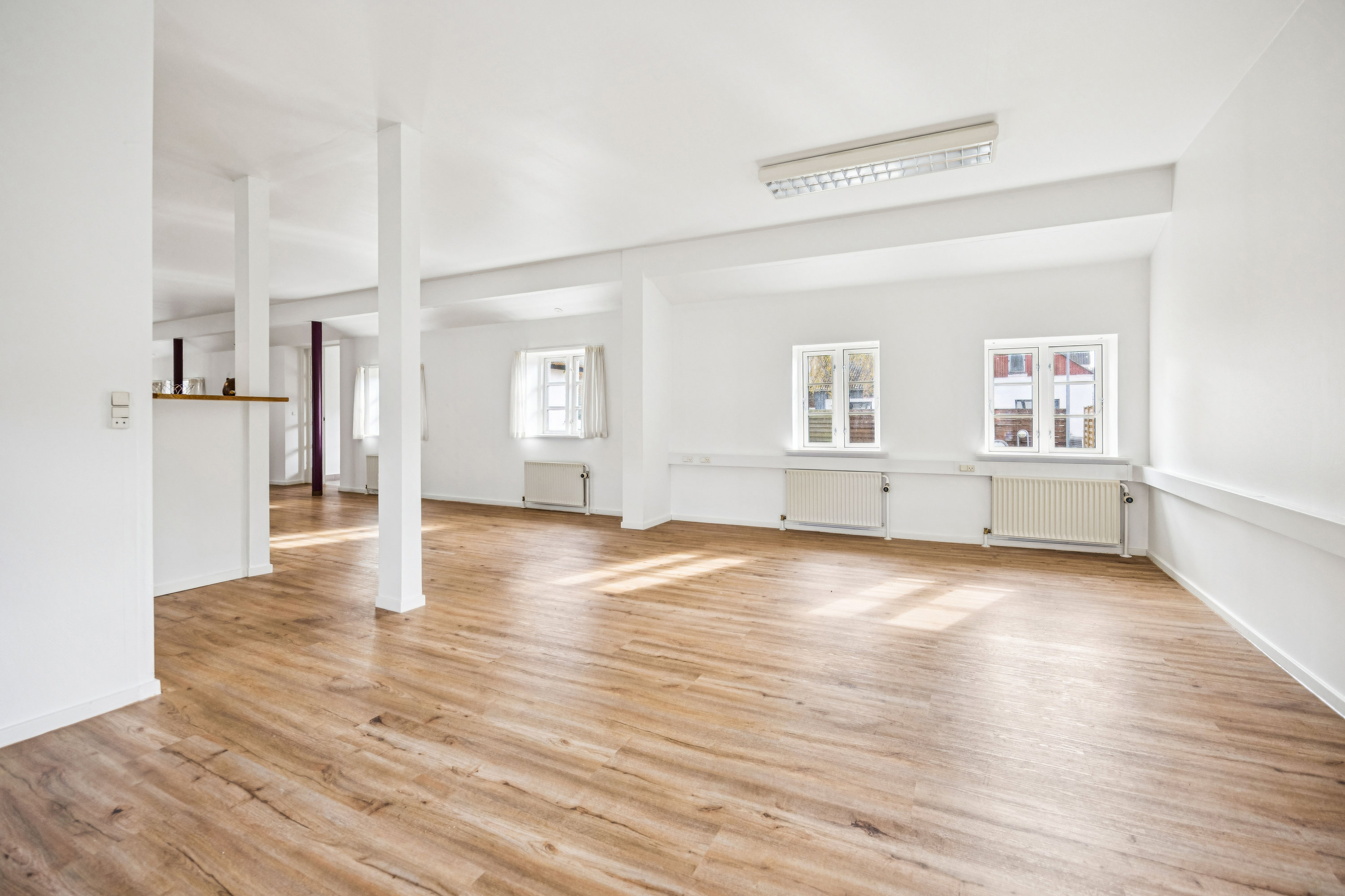 Fremhævet stue billede i fuldskærmstilstand. Billede af Skelund Hovedgade 8, Skelund, 9560 Hadsund