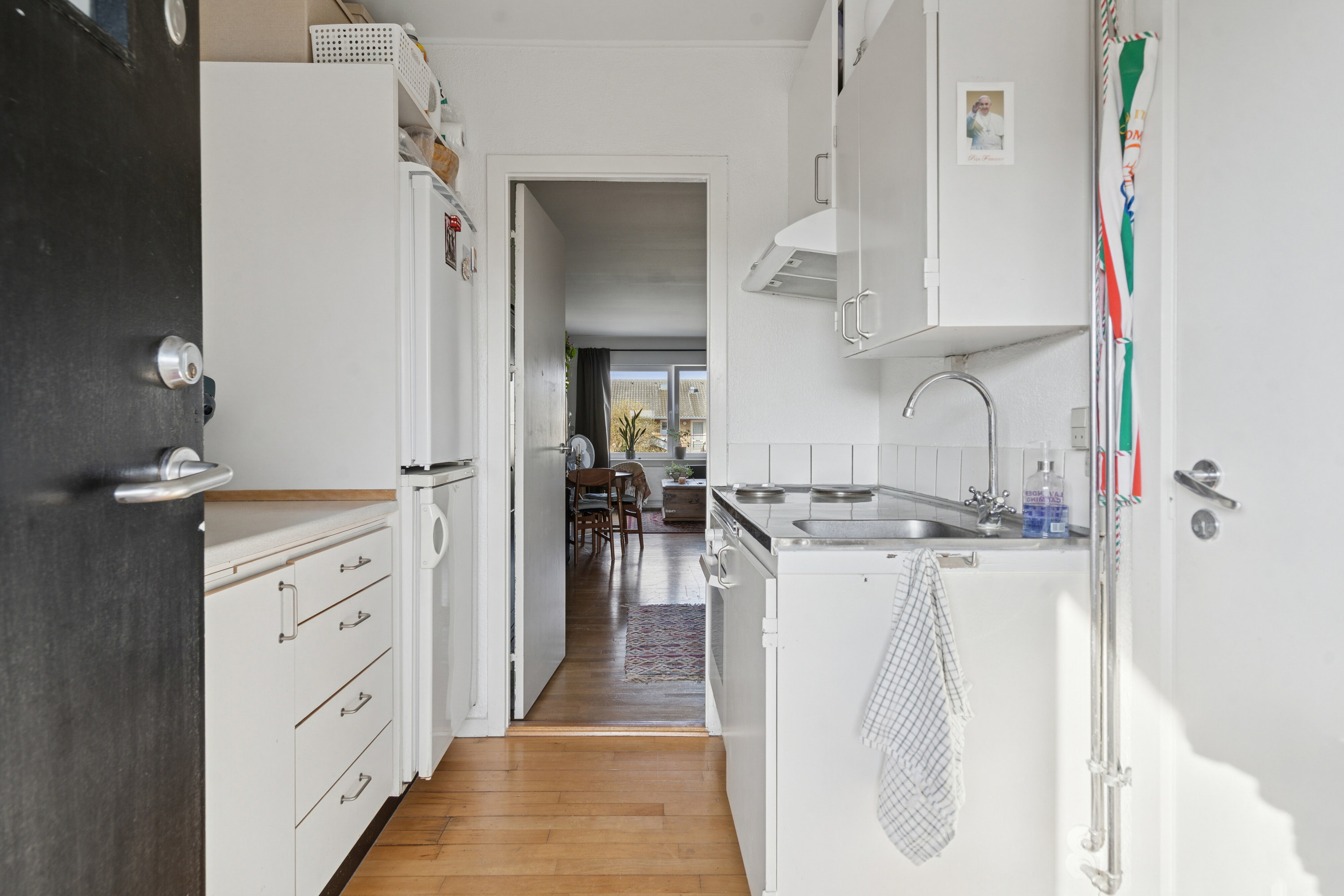 Fremhævet køkken billede i fuldskærmstilstand. Billede af Hverringevej 1, 1. 17., 5230 Odense M