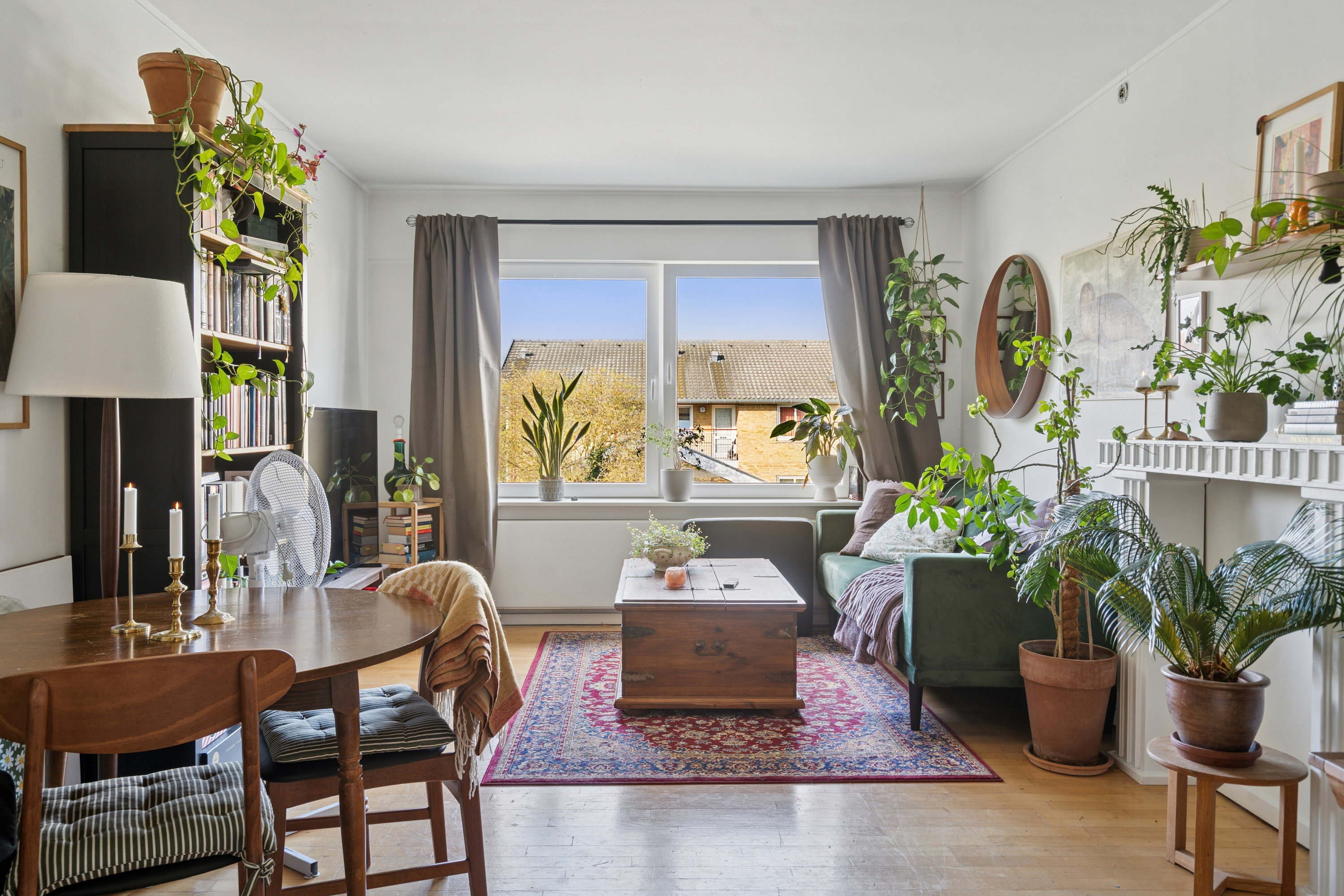 Miniaturebillede 1: stue. Billede af Hverringevej 1, 1. 17., 5230 Odense M