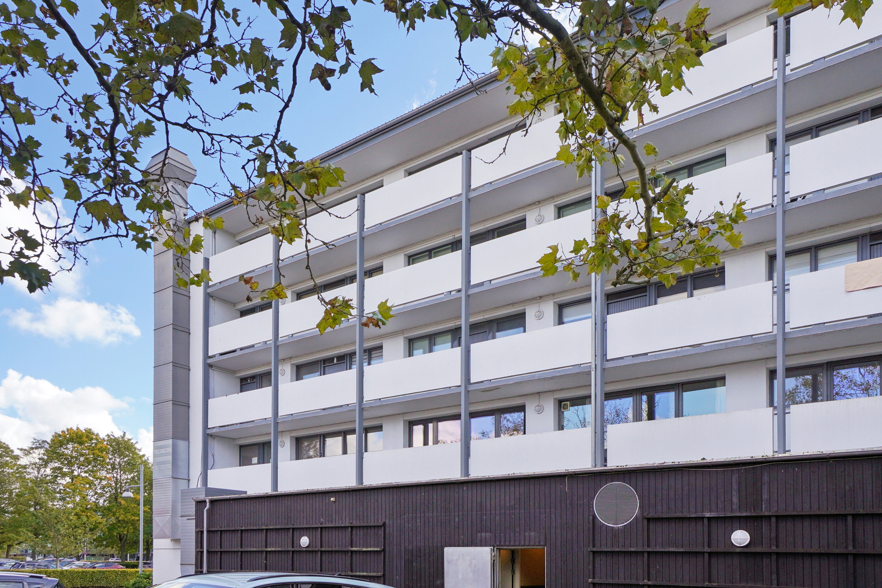 Fremhævet udendørs billede i fuldskærmstilstand. Billede af Hovedvejen 146, 4. b., 2600 Glostrup