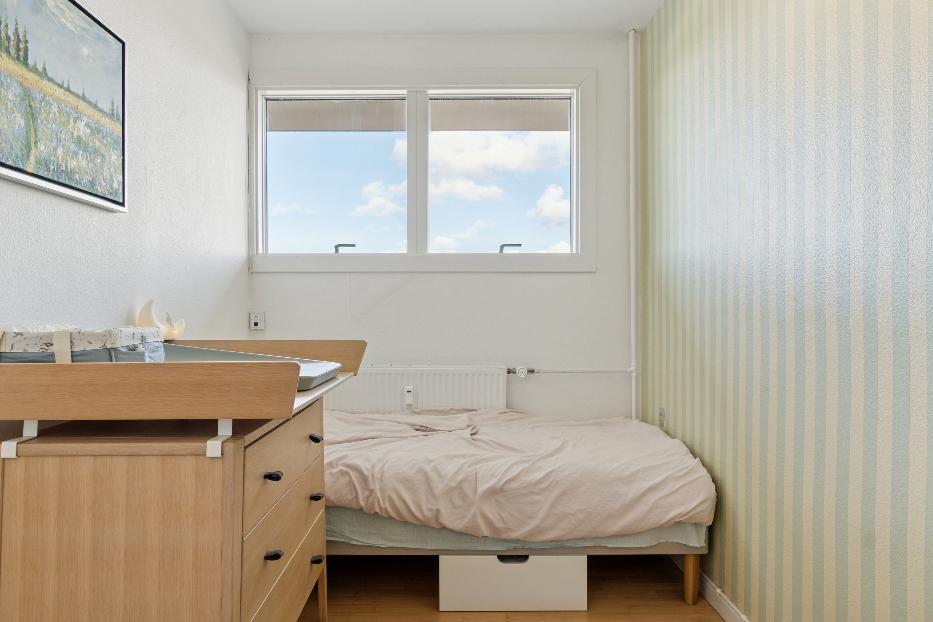 Fremhævet soveværelse billede i fuldskærmstilstand. Billede af Hovedvejen 146, 4. b., 2600 Glostrup