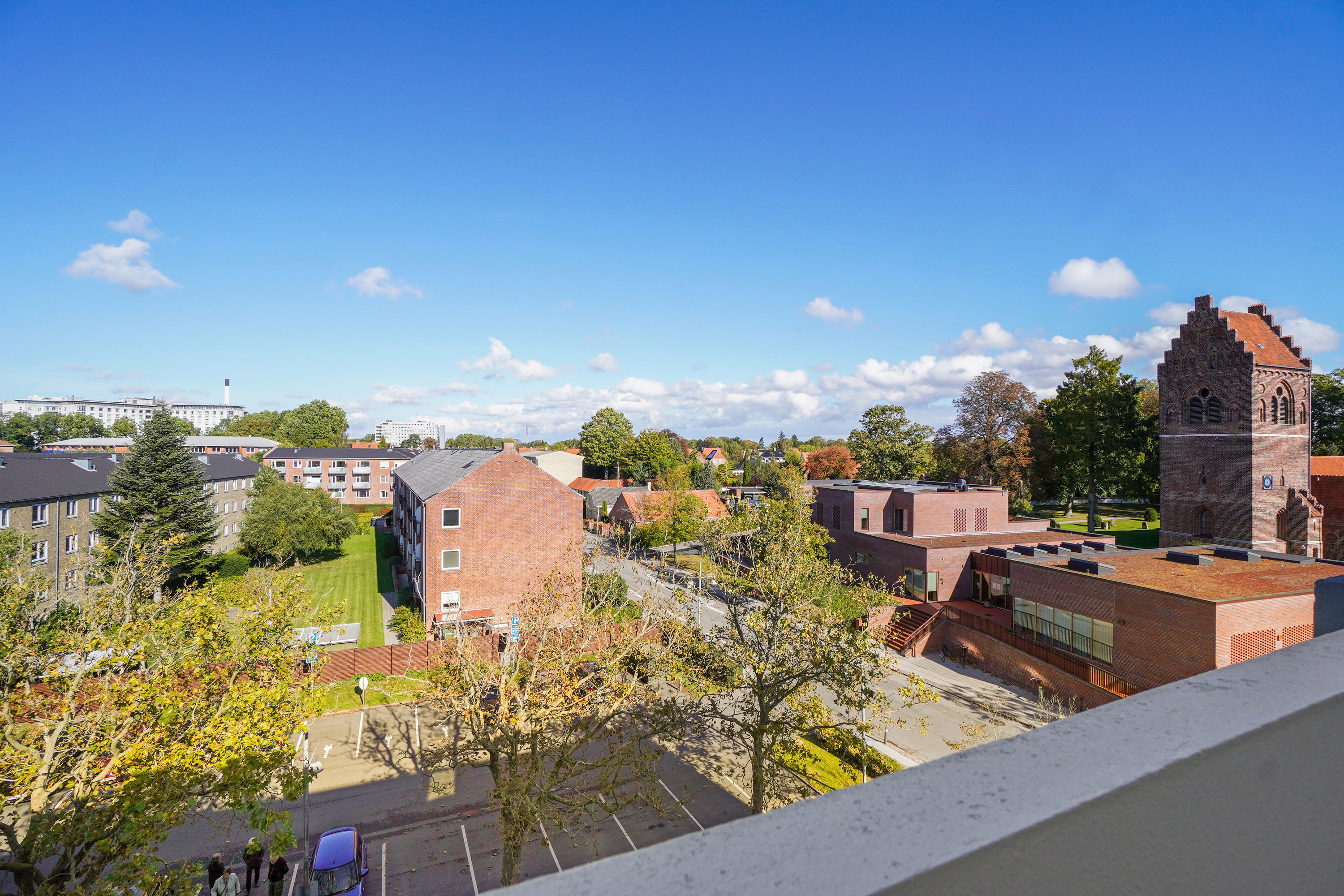 Fremhævet altan billede i fuldskærmstilstand. Billede af Hovedvejen 146, 4. b., 2600 Glostrup