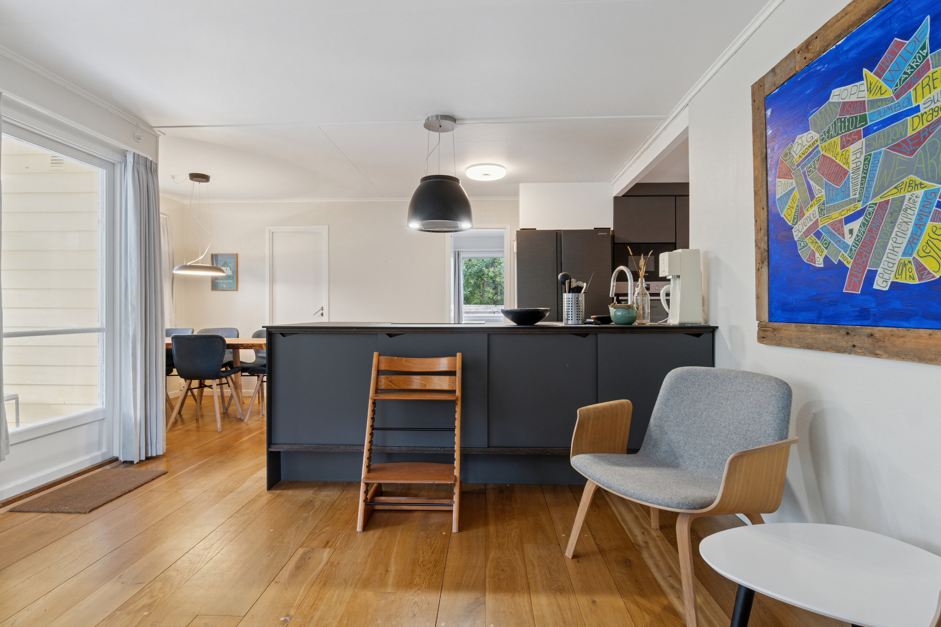 Fremhævet køkken billede i fuldskærmstilstand. Billede af Pilegårdsvejen 13, Poulsker, 3730 Nexø