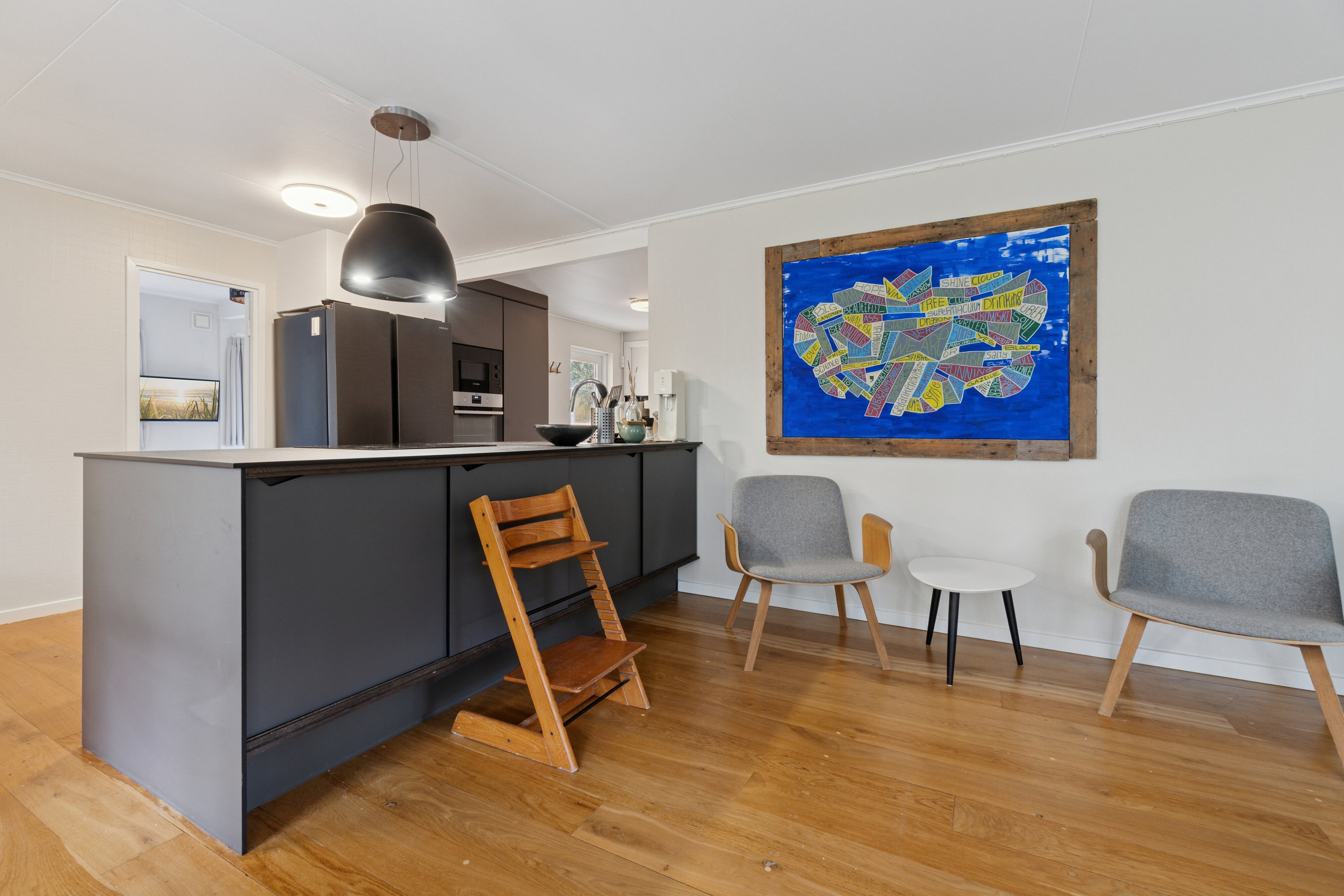 Fremhævet køkken billede i fuldskærmstilstand. Billede af Pilegårdsvejen 13, Poulsker, 3730 Nexø