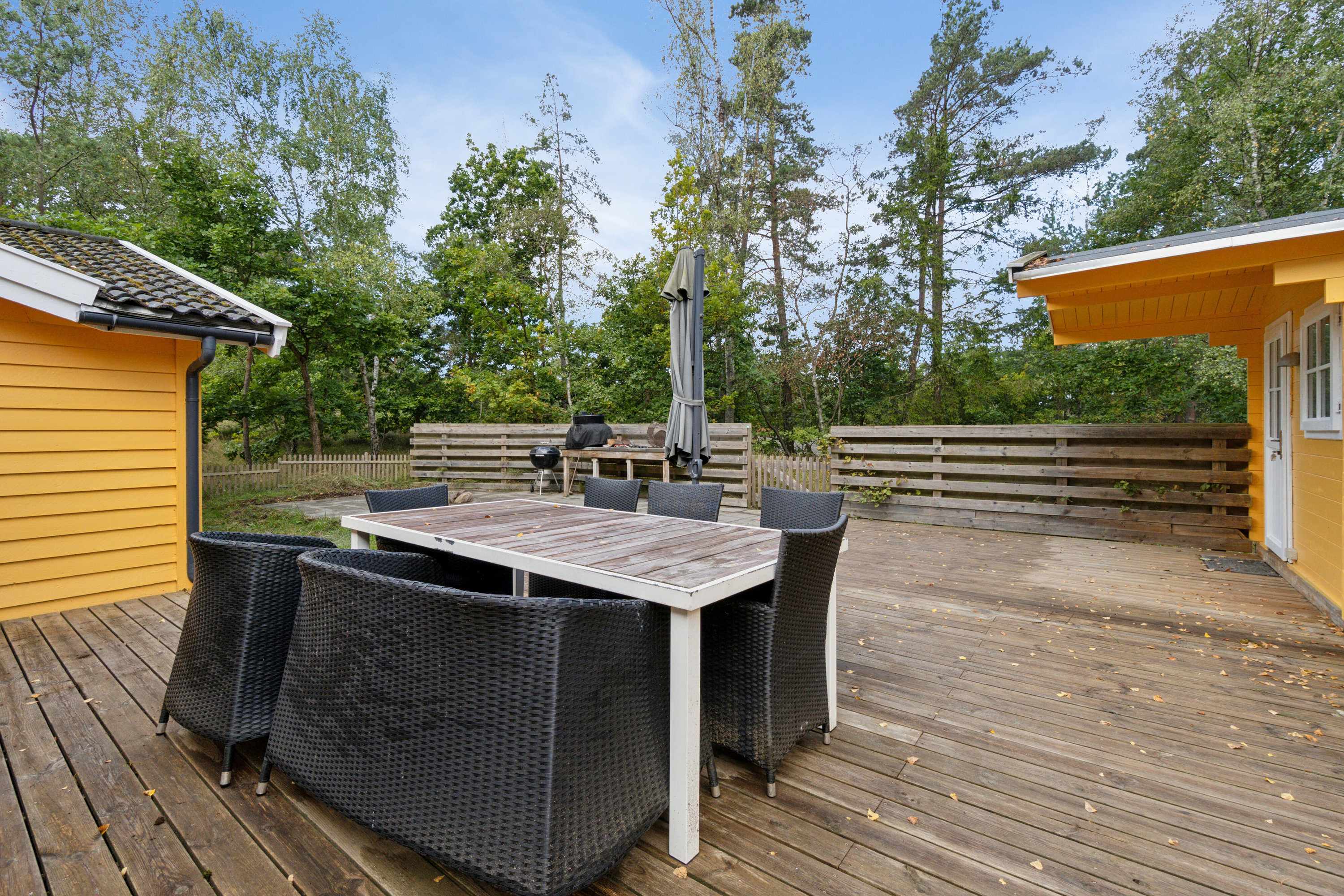 Fremhævet terrasse billede i fuldskærmstilstand. Billede af Pilegårdsvejen 13, Poulsker, 3730 Nexø