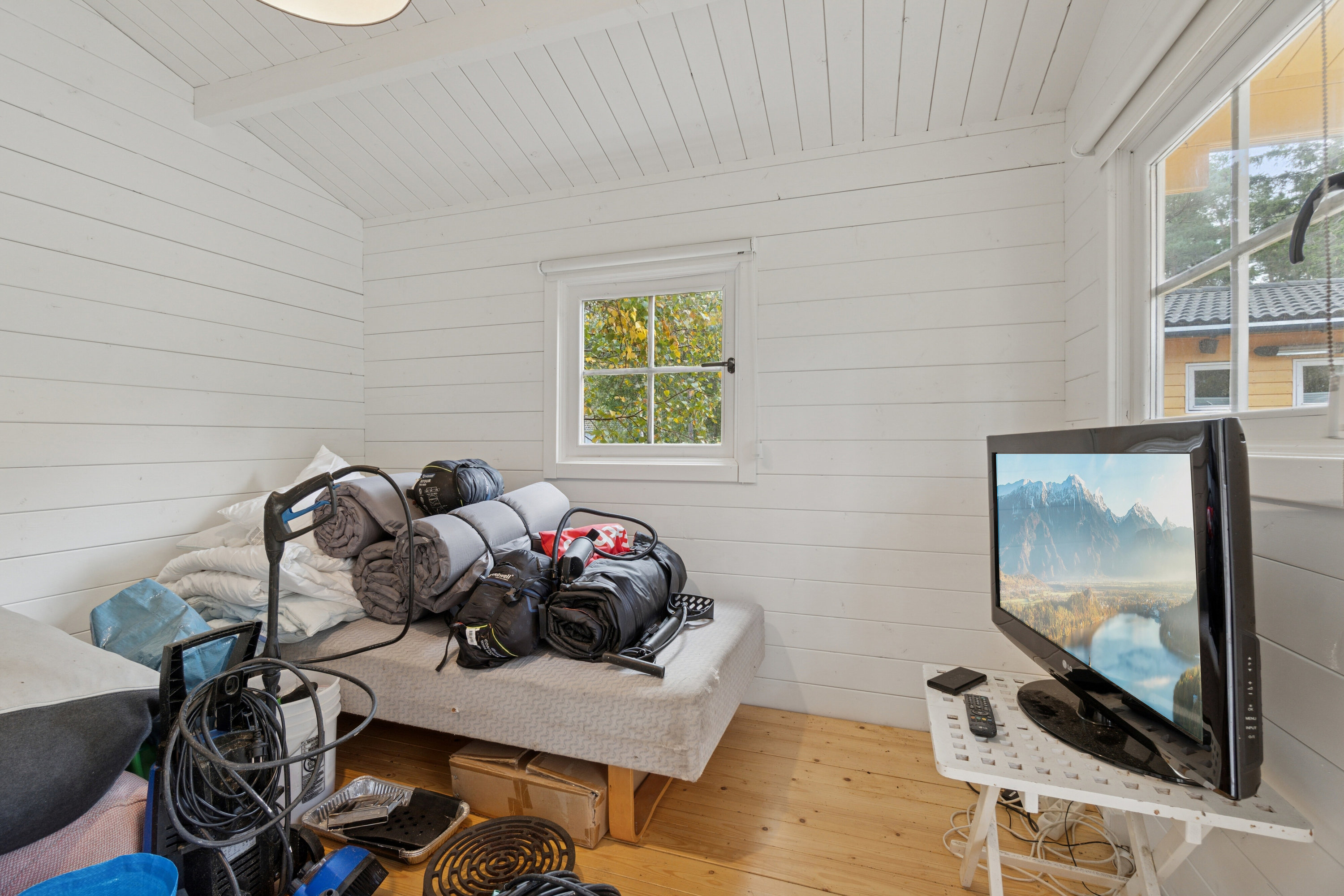 Fremhævet værelse billede i fuldskærmstilstand. Billede af Pilegårdsvejen 13, Poulsker, 3730 Nexø