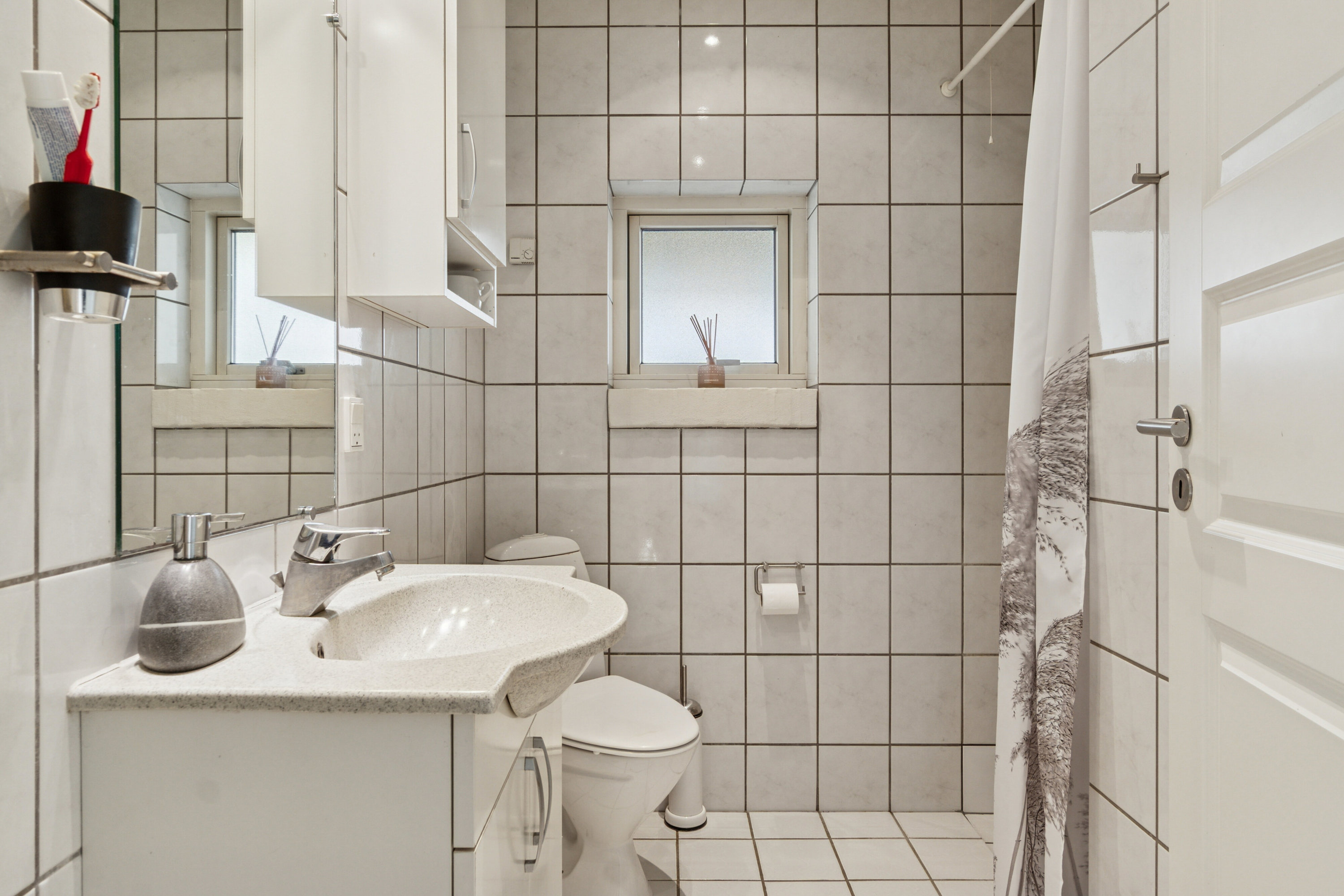 Fremhævet badeværelse billede i fuldskærmstilstand. Billede af Bjergbakkevej 168, 2600 Glostrup