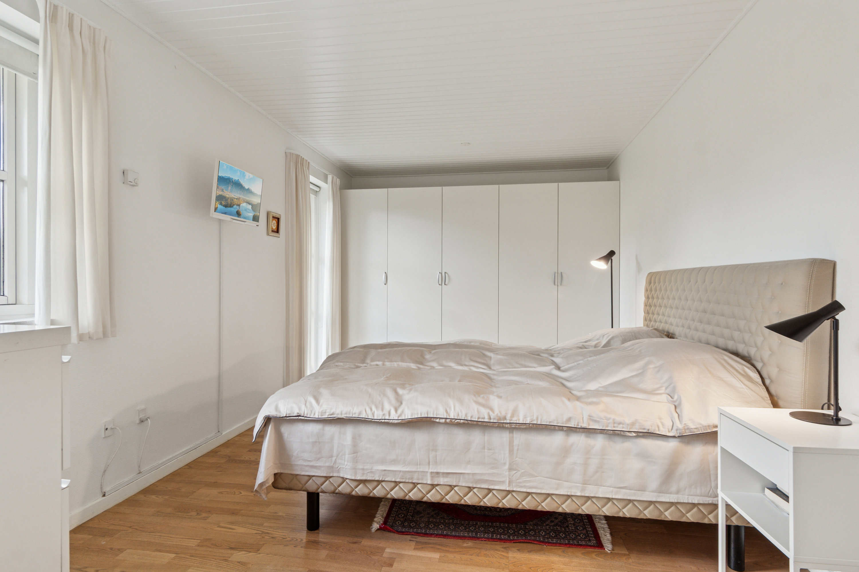 Fremhævet soveværelse billede i fuldskærmstilstand. Billede af Bjergbakkevej 168, 2600 Glostrup