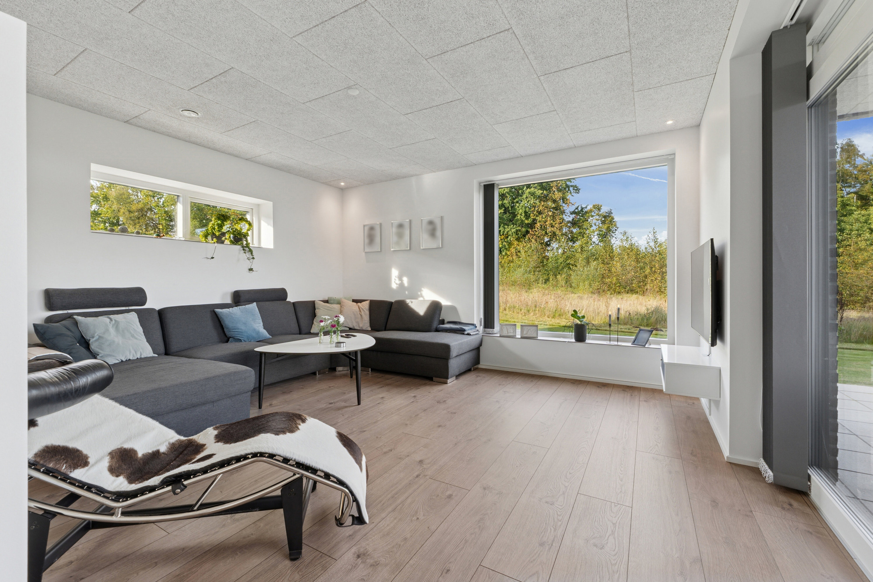 Fremhævet stue billede i fuldskærmstilstand. Billede af Gubsøhøjen 15, 8600 Silkeborg