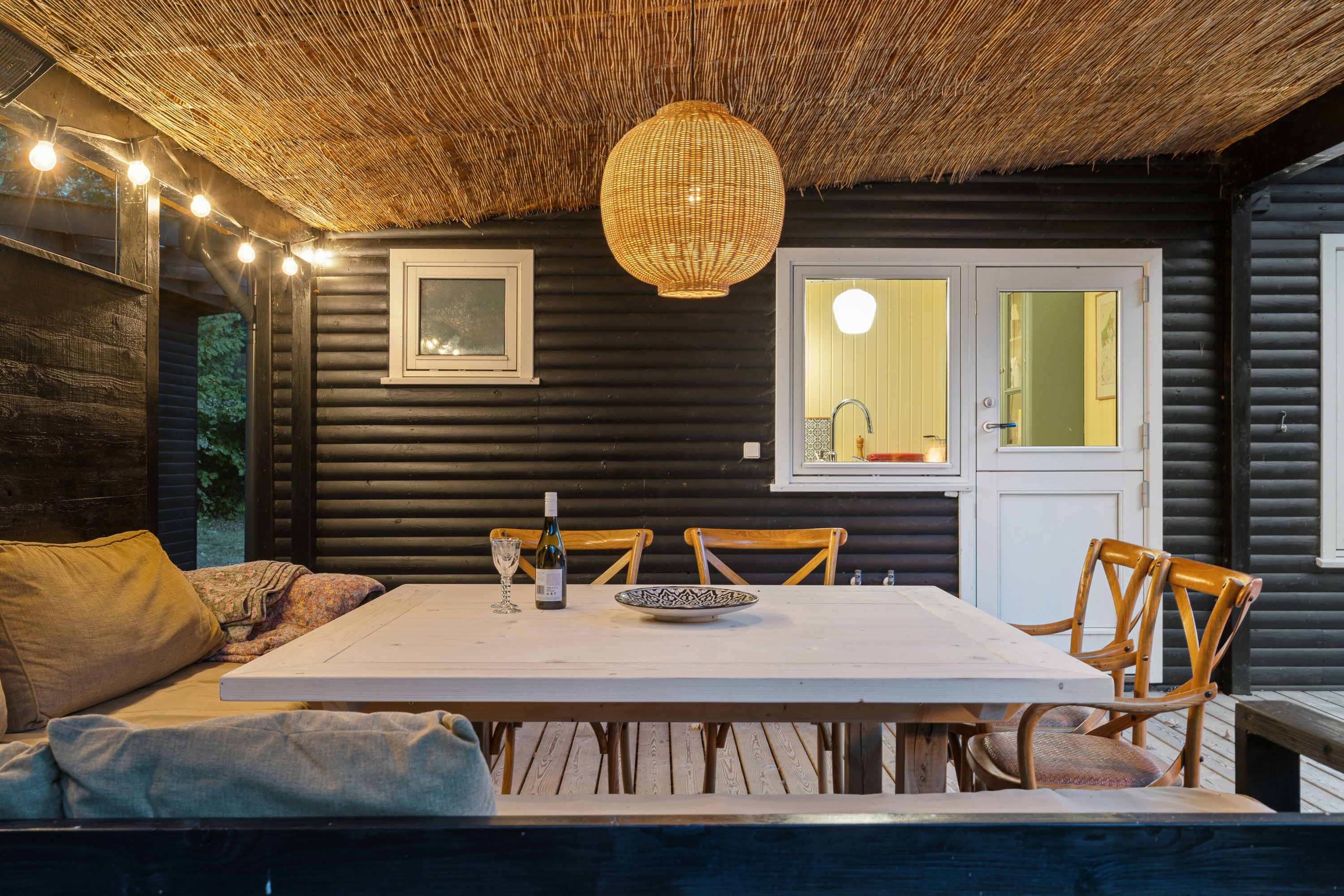 Fremhævet spisestue billede i fuldskærmstilstand. Billede af Holger Andresens Vænge 11, 4581 Rørvig