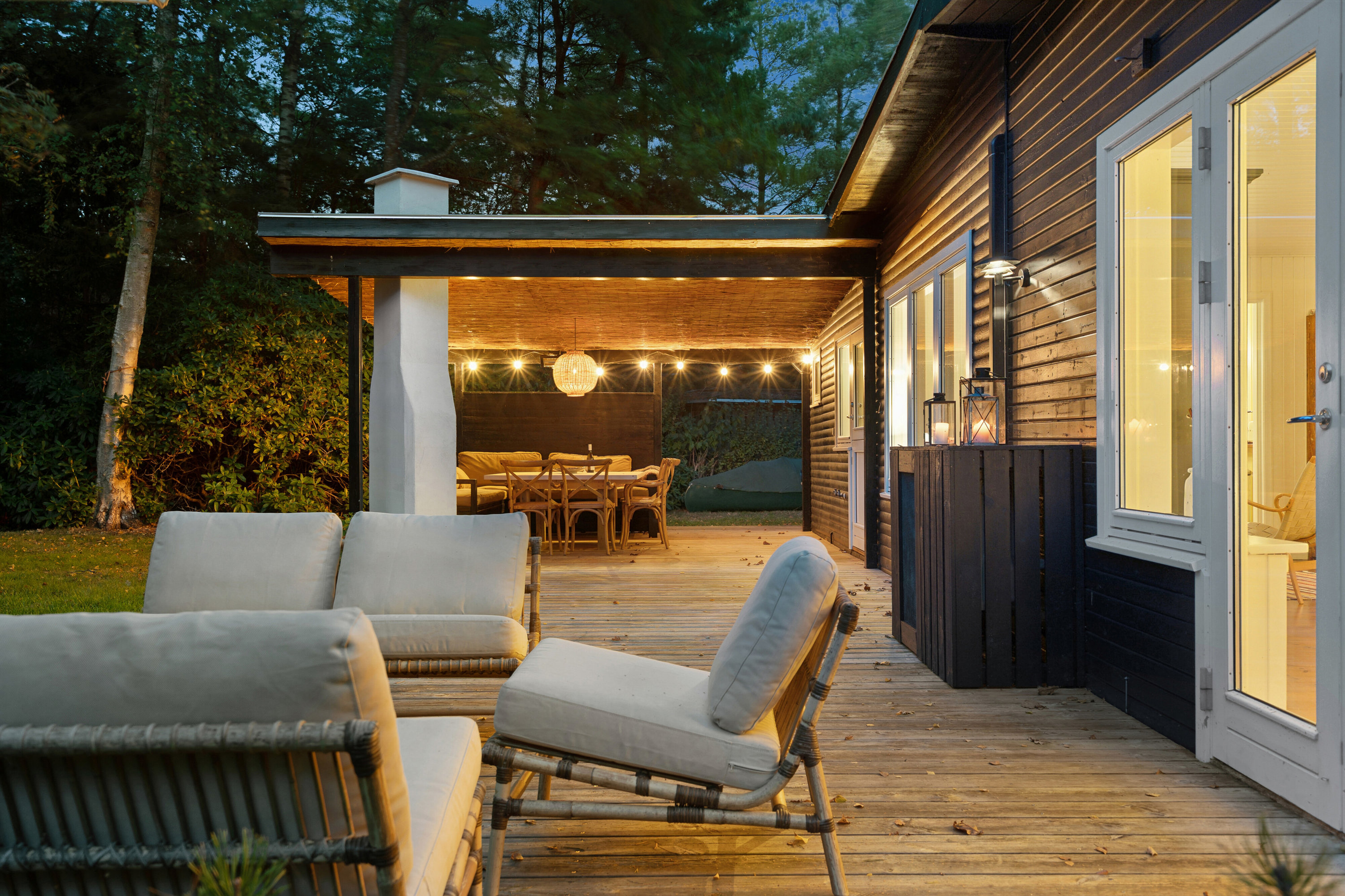 Fremhævet overdækket terrasse billede i fuldskærmstilstand. Billede af Holger Andresens Vænge 11, 4581 Rørvig