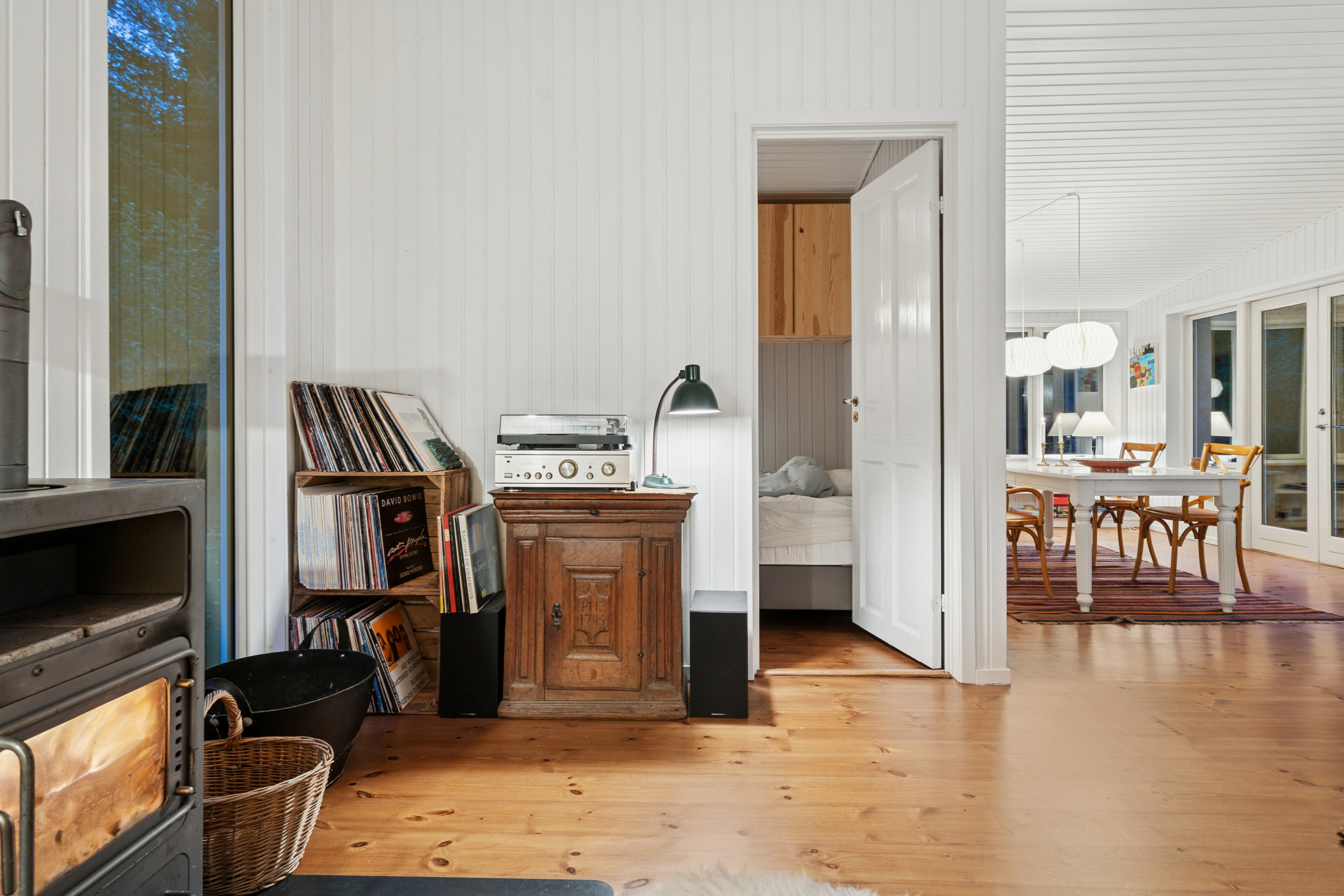 Fremhævet indendørs billede i fuldskærmstilstand. Billede af Holger Andresens Vænge 11, 4581 Rørvig