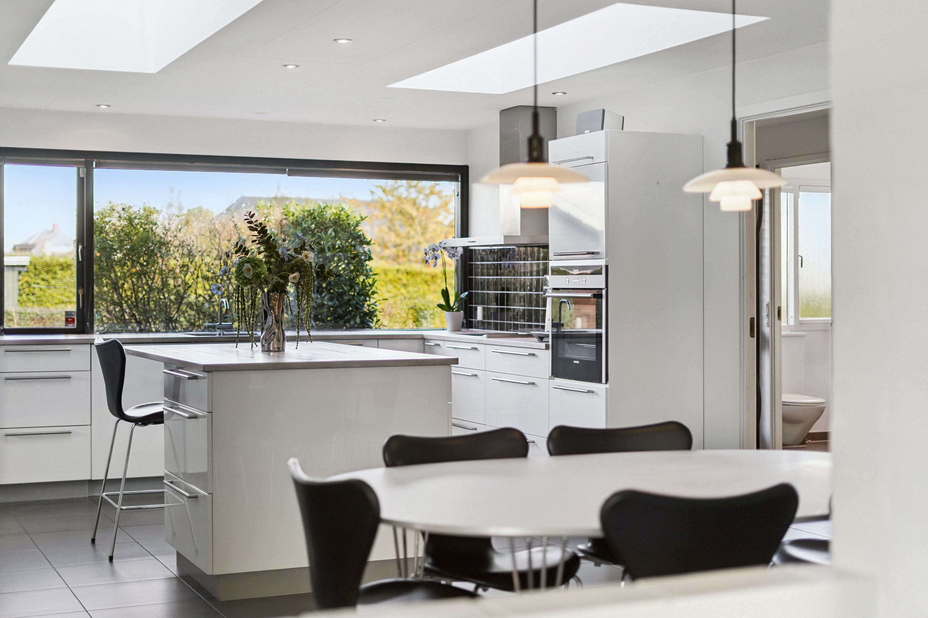 Fremhævet spisestue billede i fuldskærmstilstand. Billede af Gøgevej 19, 4130 Viby Sjælland