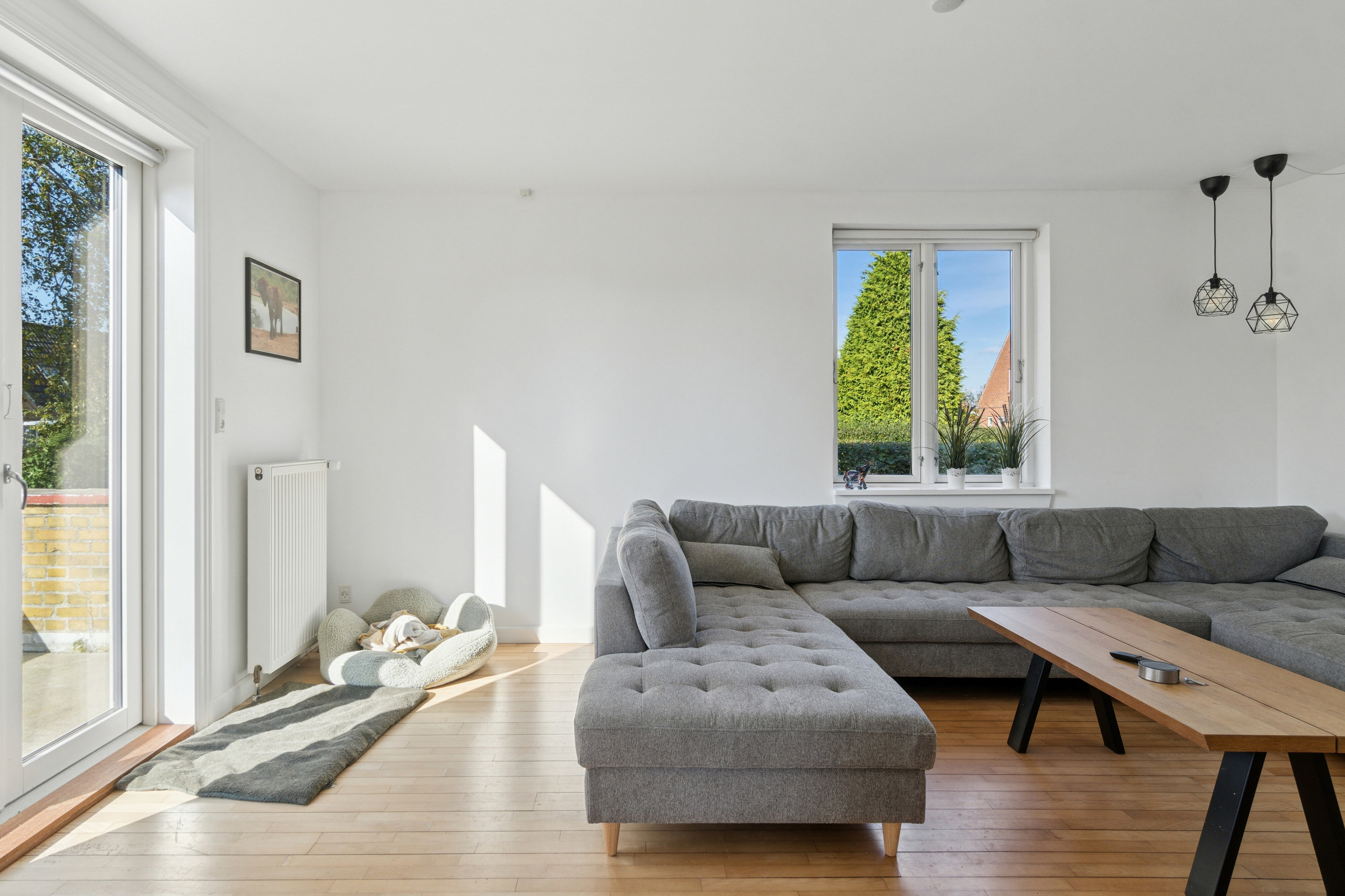 Fremhævet stue billede i fuldskærmstilstand. Billede af Toftevej 6, 4270 Høng