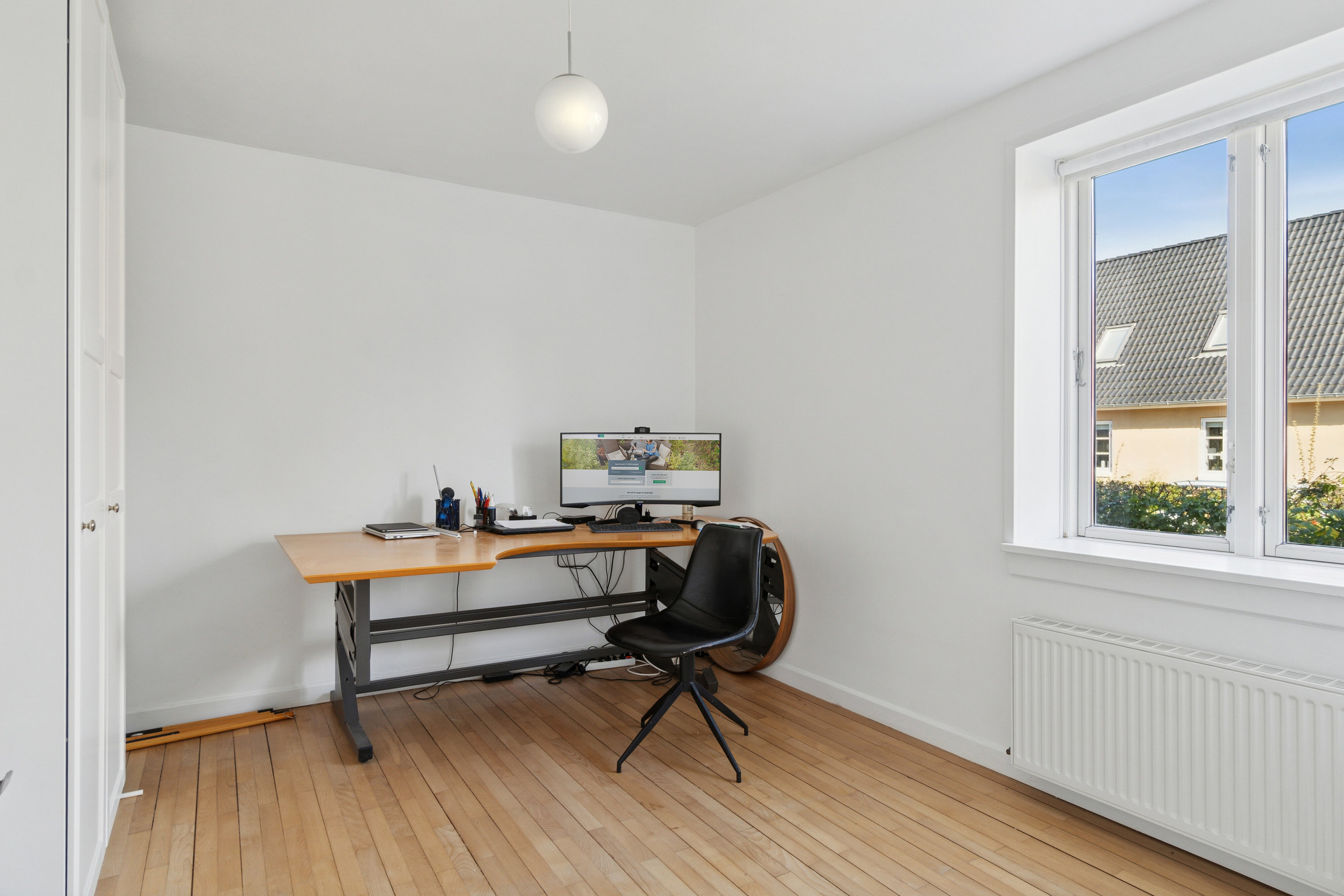 Fremhævet arbejdsværelse billede i fuldskærmstilstand. Billede af Toftevej 6, 4270 Høng