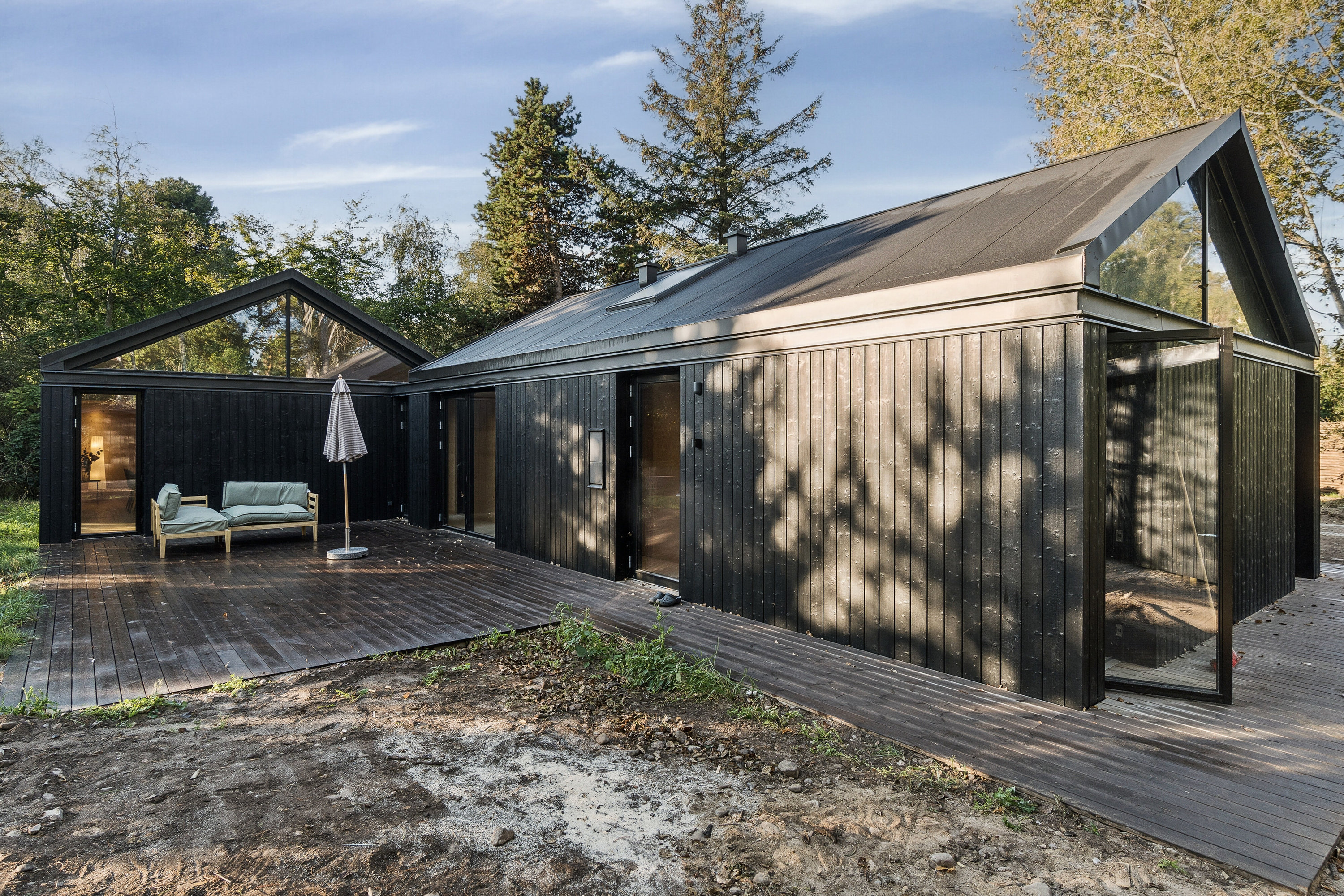 Miniaturebillede 2: set fra vejen. Billede af Bornholmsvej 17A, Overby Lyng, 4583 Sjællands Odde