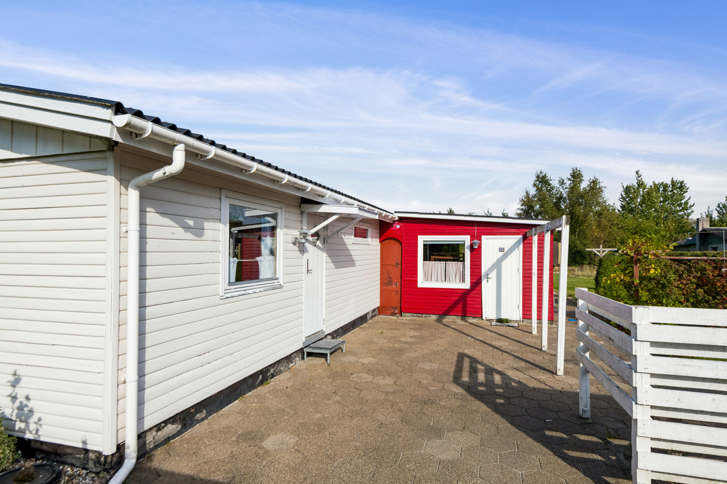 Fremhævet ejendom 1 billede i fuldskærmstilstand. Billede af Solsortevej 35, Mou, 9280 Storvorde