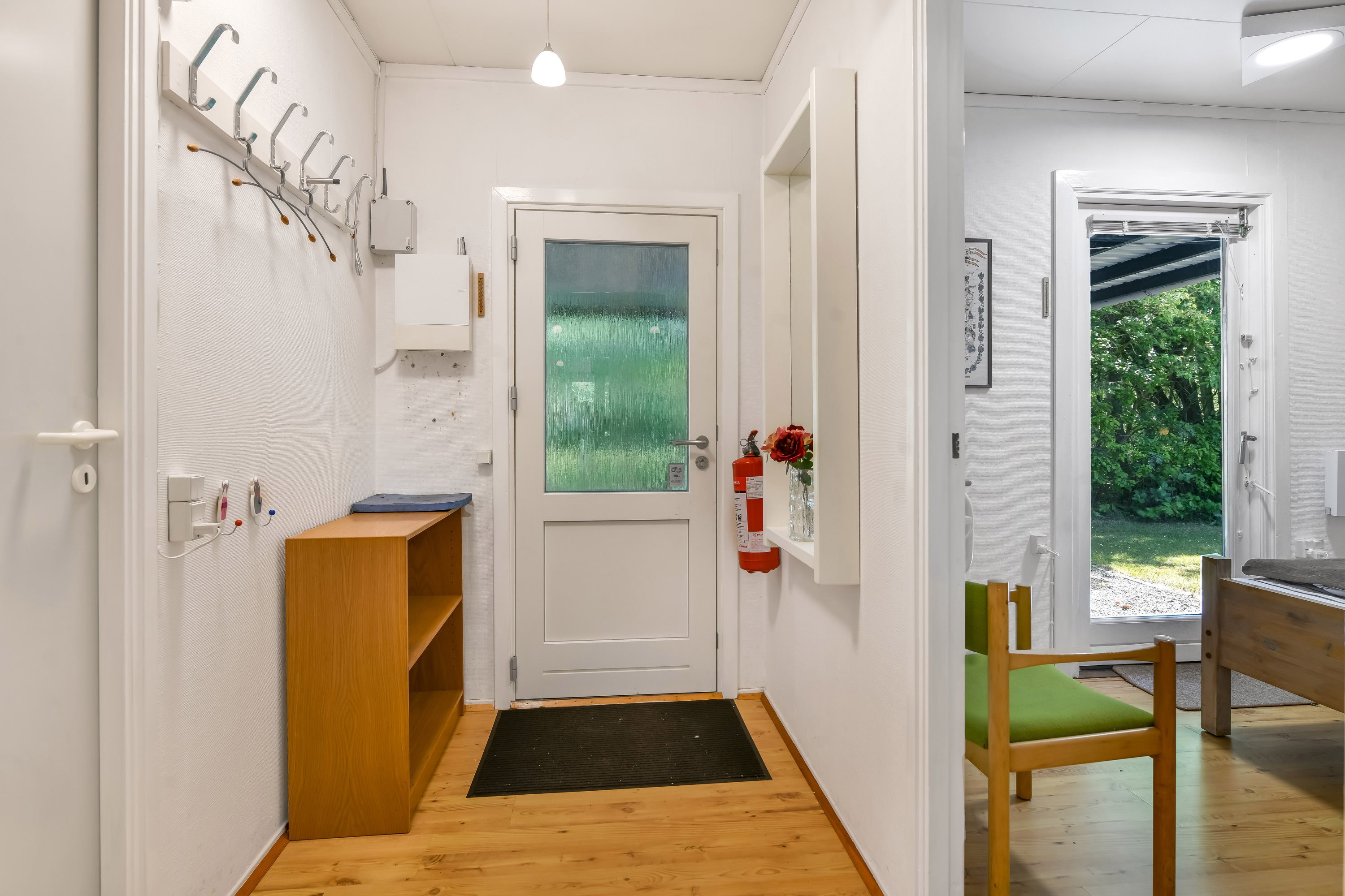 Fremhævet entré billede i fuldskærmstilstand. Billede af Nøddehaven 36, Jegum, 6840 Oksbøl