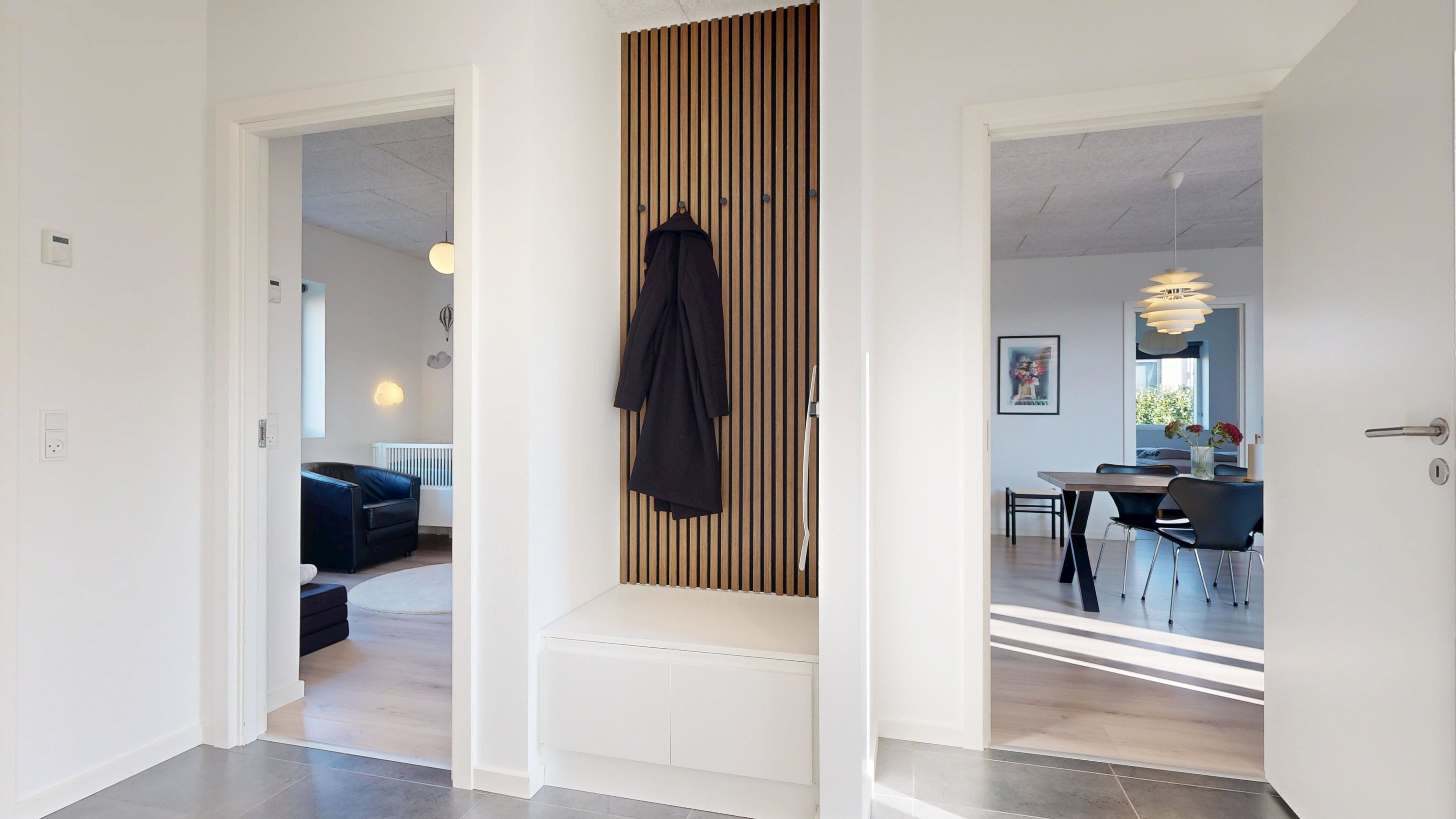 Fremhævet entré billede i fuldskærmstilstand. Billede af Safranvej 21, 8600 Silkeborg