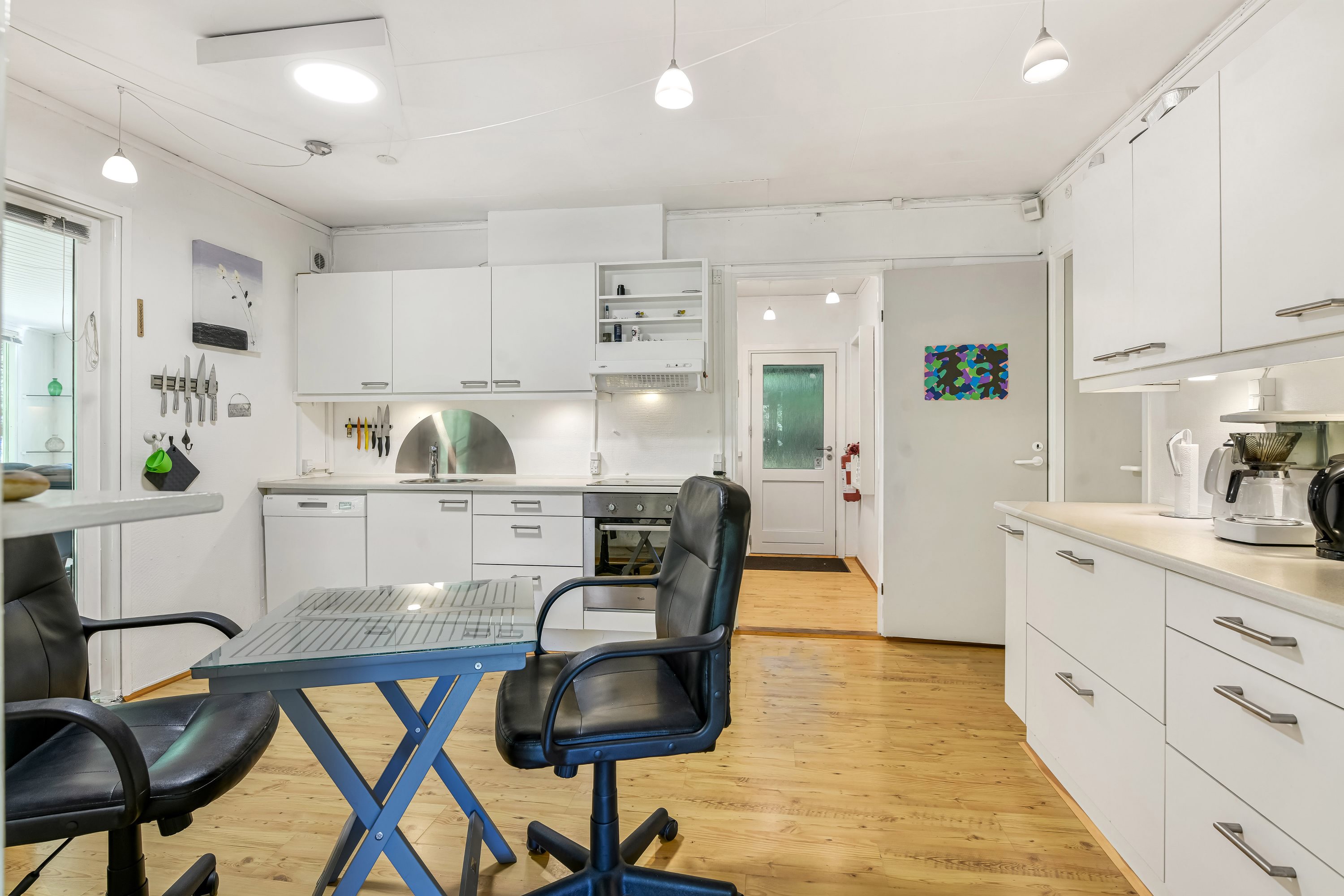 Fremhævet køkken billede i fuldskærmstilstand. Billede af Nøddehaven 36, Jegum, 6840 Oksbøl