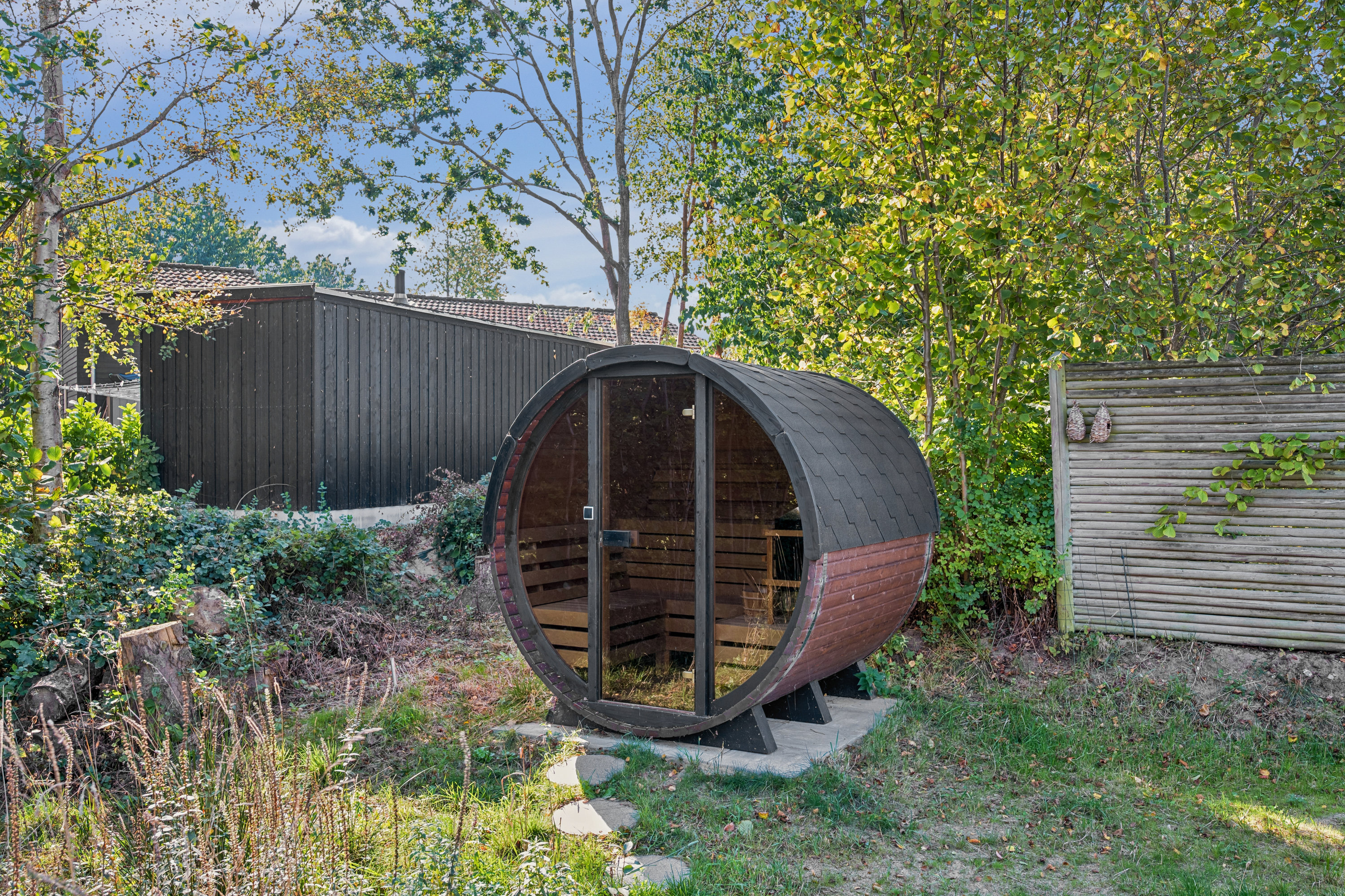 Fremhævet have billede i fuldskærmstilstand. Billede af Metholmvej 26, Begtrup Vig, 8420 Knebel