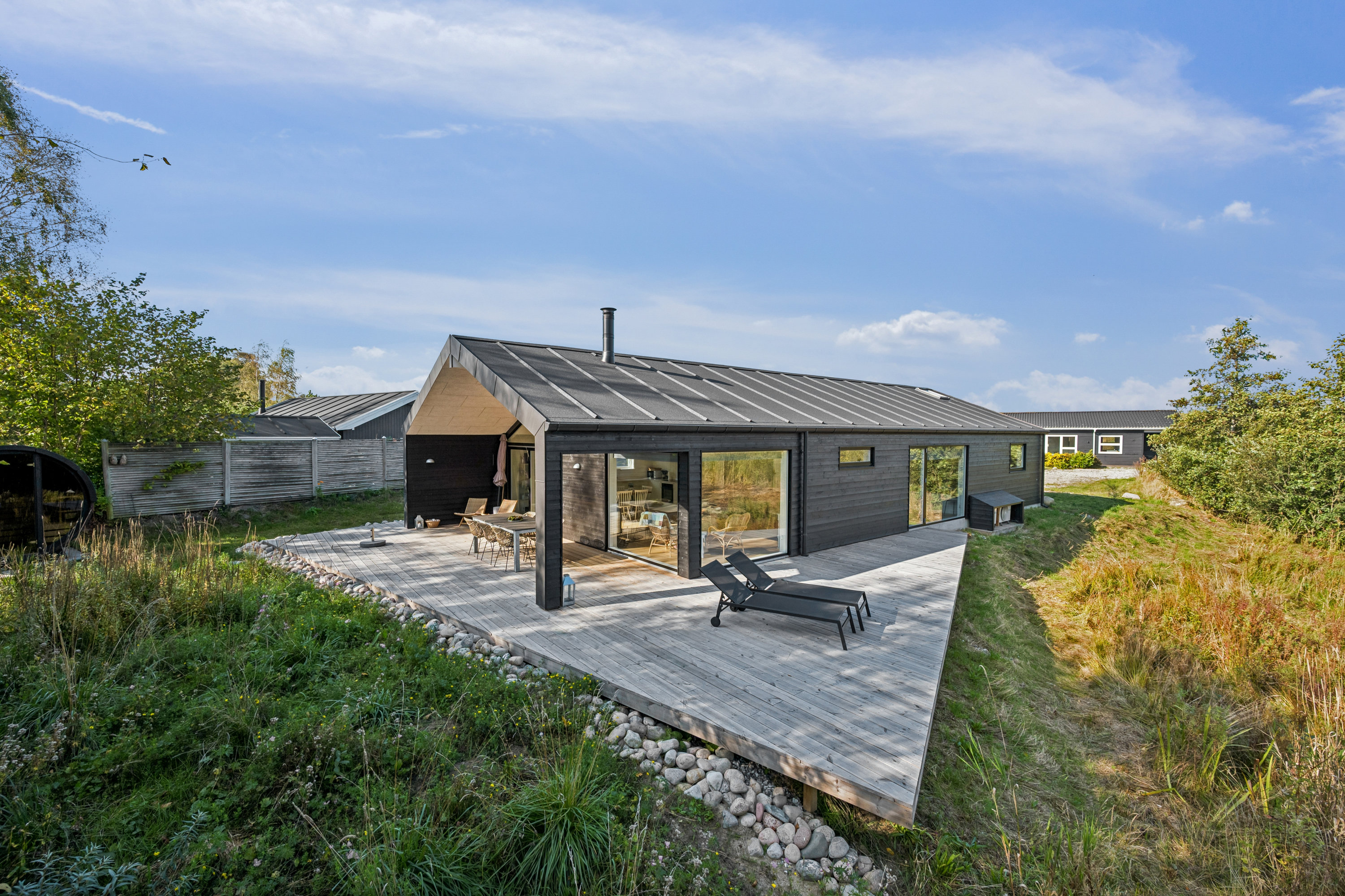 Miniaturebillede 2: ejendom 1. Billede af Metholmvej 26, Begtrup Vig, 8420 Knebel