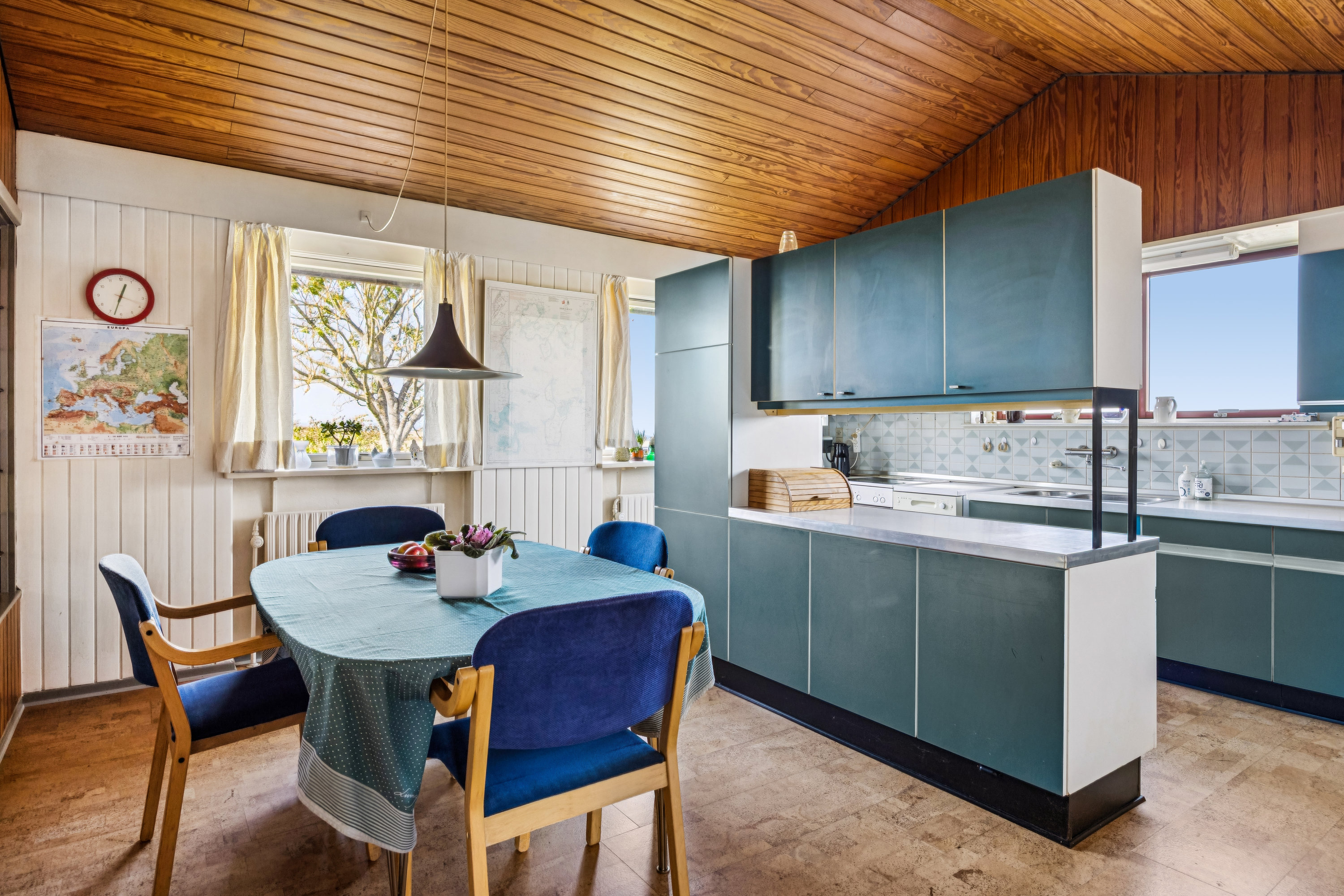 Fremhævet stue billede i fuldskærmstilstand. Billede af Skolebakken 4, Vrinners, 8420 Knebel