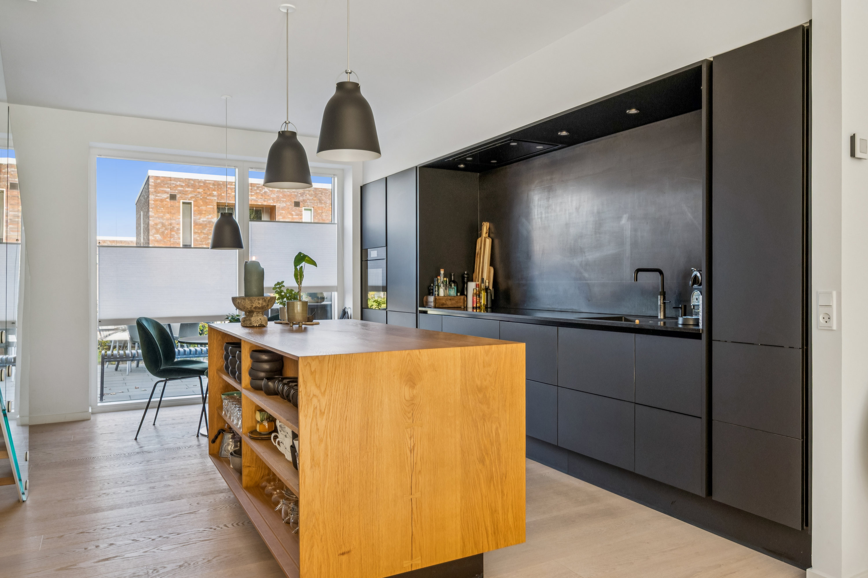 Fremhævet køkken billede i fuldskærmstilstand. Billede af Erling Jacobsens Gade 103, 8240 Risskov