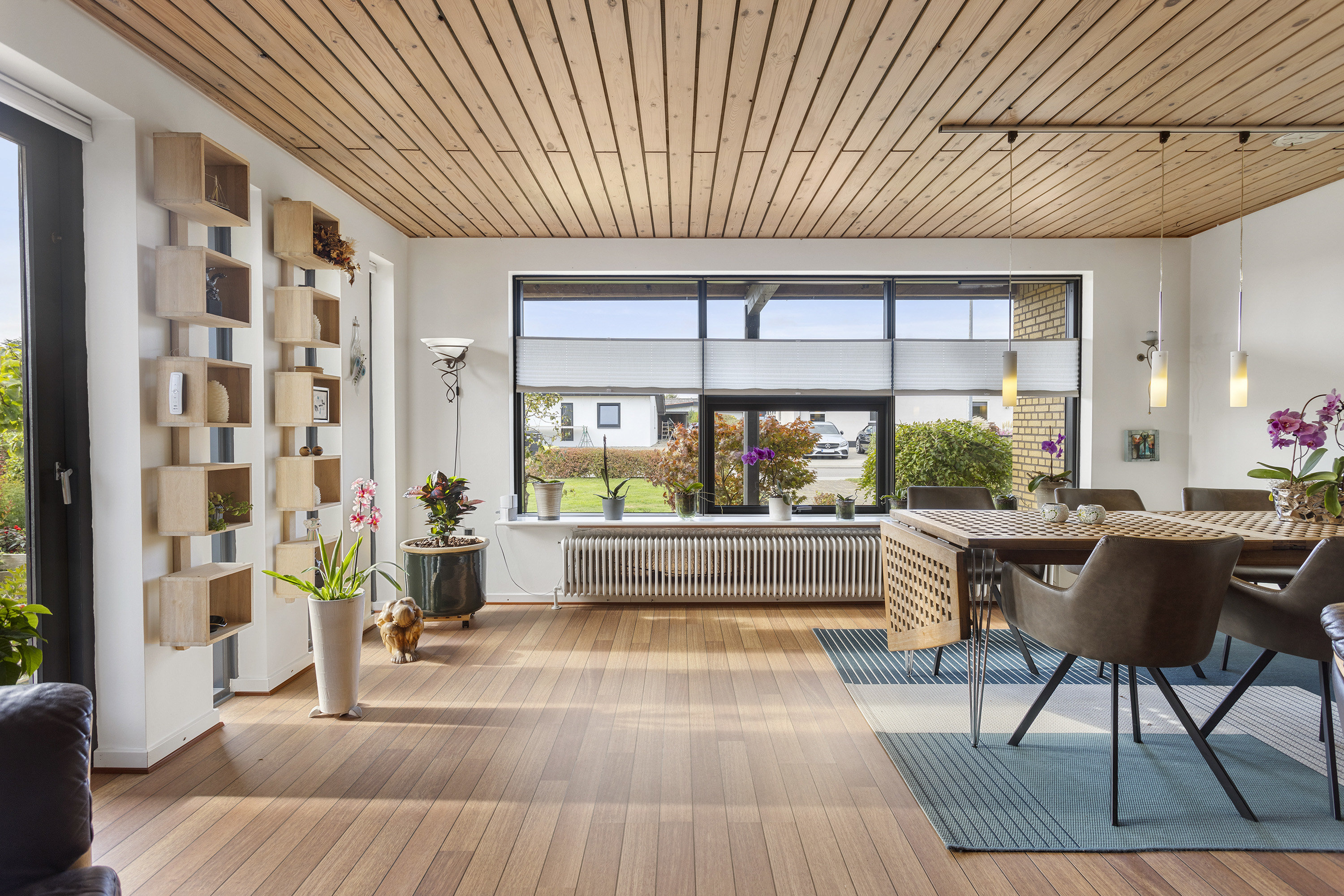 Fremhævet stue billede i fuldskærmstilstand. Billede af A Melgaardsvej 6, 9300 Sæby