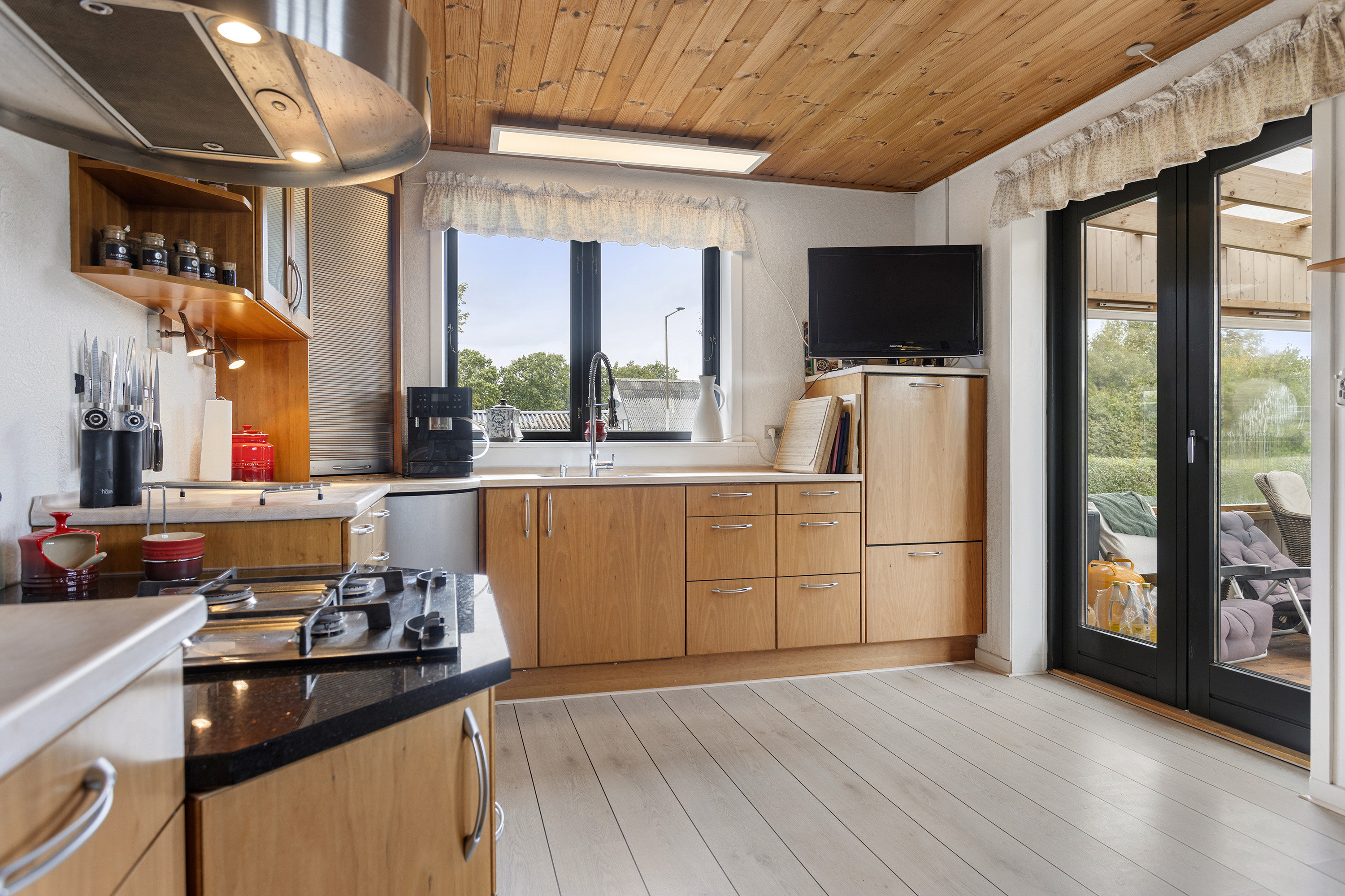 Fremhævet køkken billede i fuldskærmstilstand. Billede af A Melgaardsvej 6, 9300 Sæby